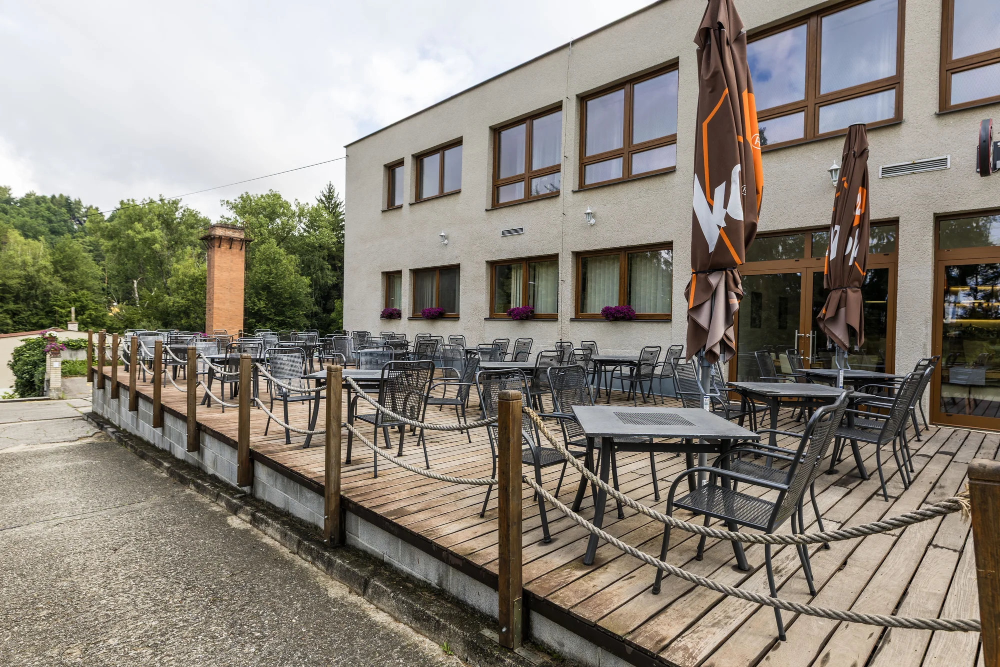 Relax na jižní Moravě: neomezený wellness, strava i degustace vín a zázemí pro cyklisty