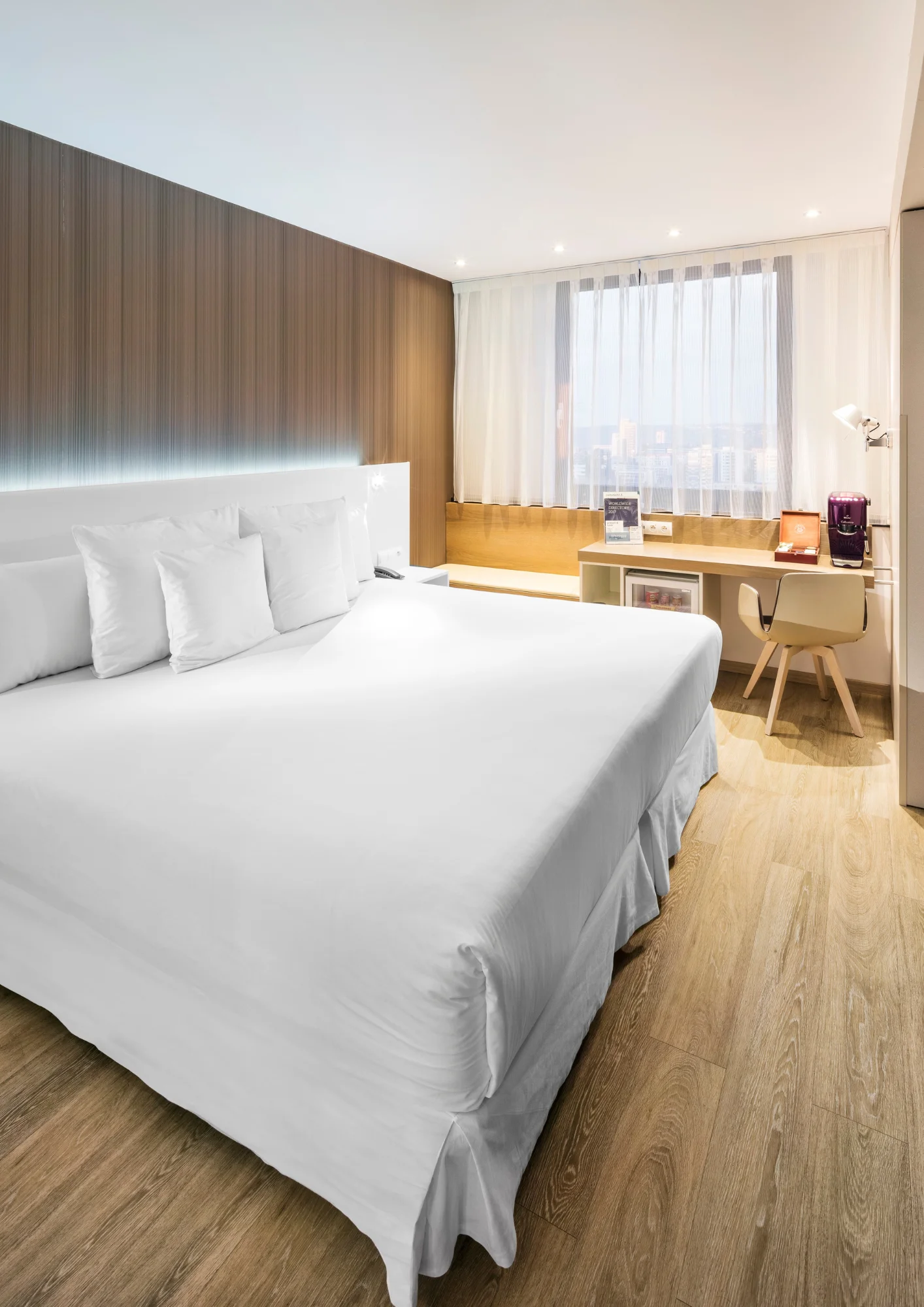 4* luxus v Praze pro pár i rodinu: snídaně či polopenze a moderní pokoje, do konce srpna možnost parkování zdarma