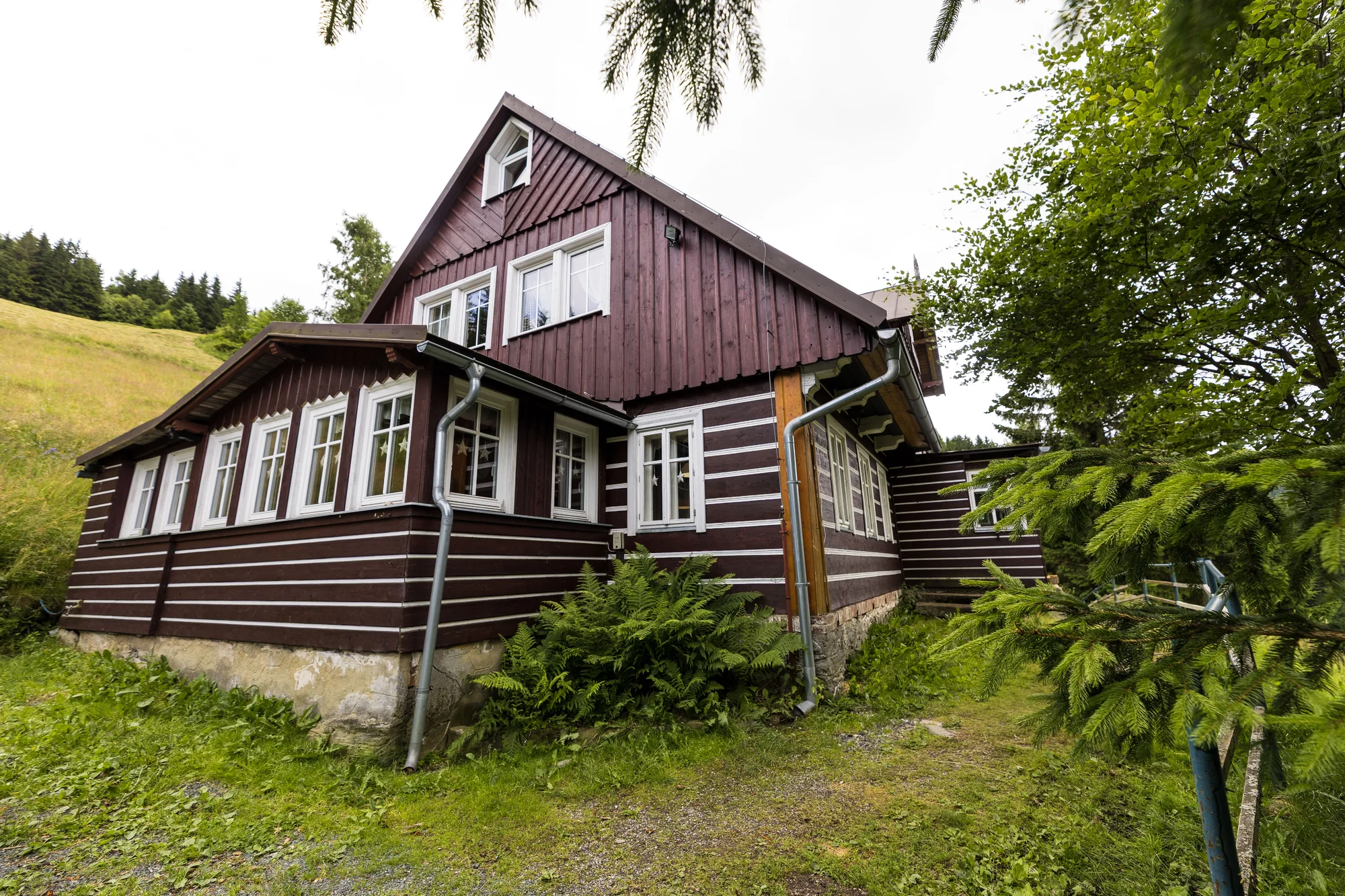 Horská chata v srdci Krkonoš: snídaně nebo all inclusive i privátní wellness, 2 děti zdarma