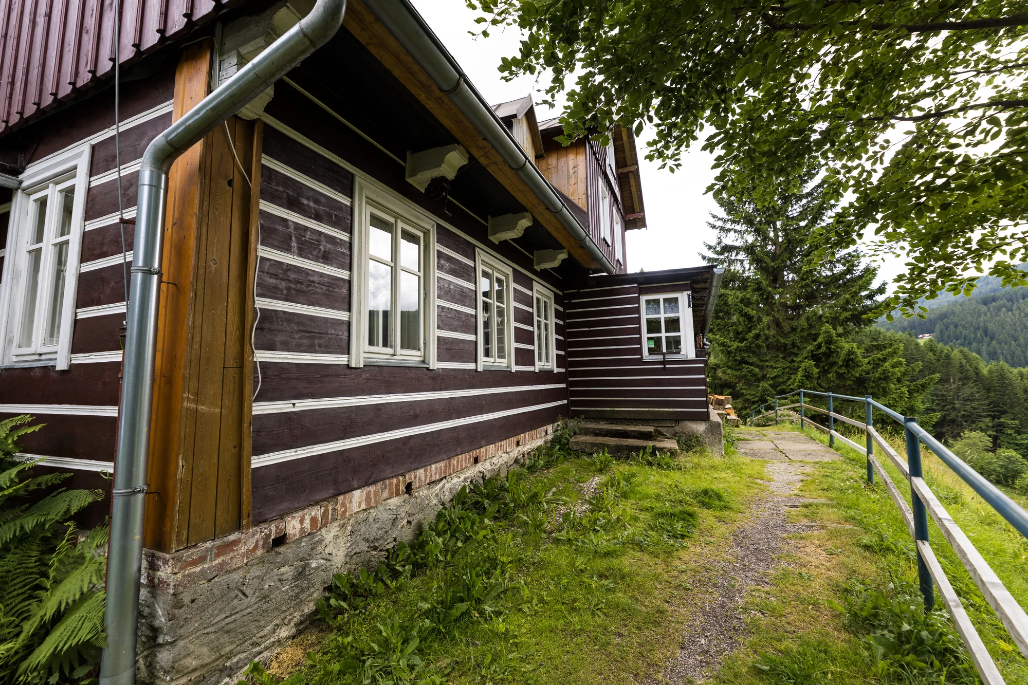 Horská chata v srdci Krkonoš: snídaně nebo all inclusive i privátní wellness, 2 děti zdarma