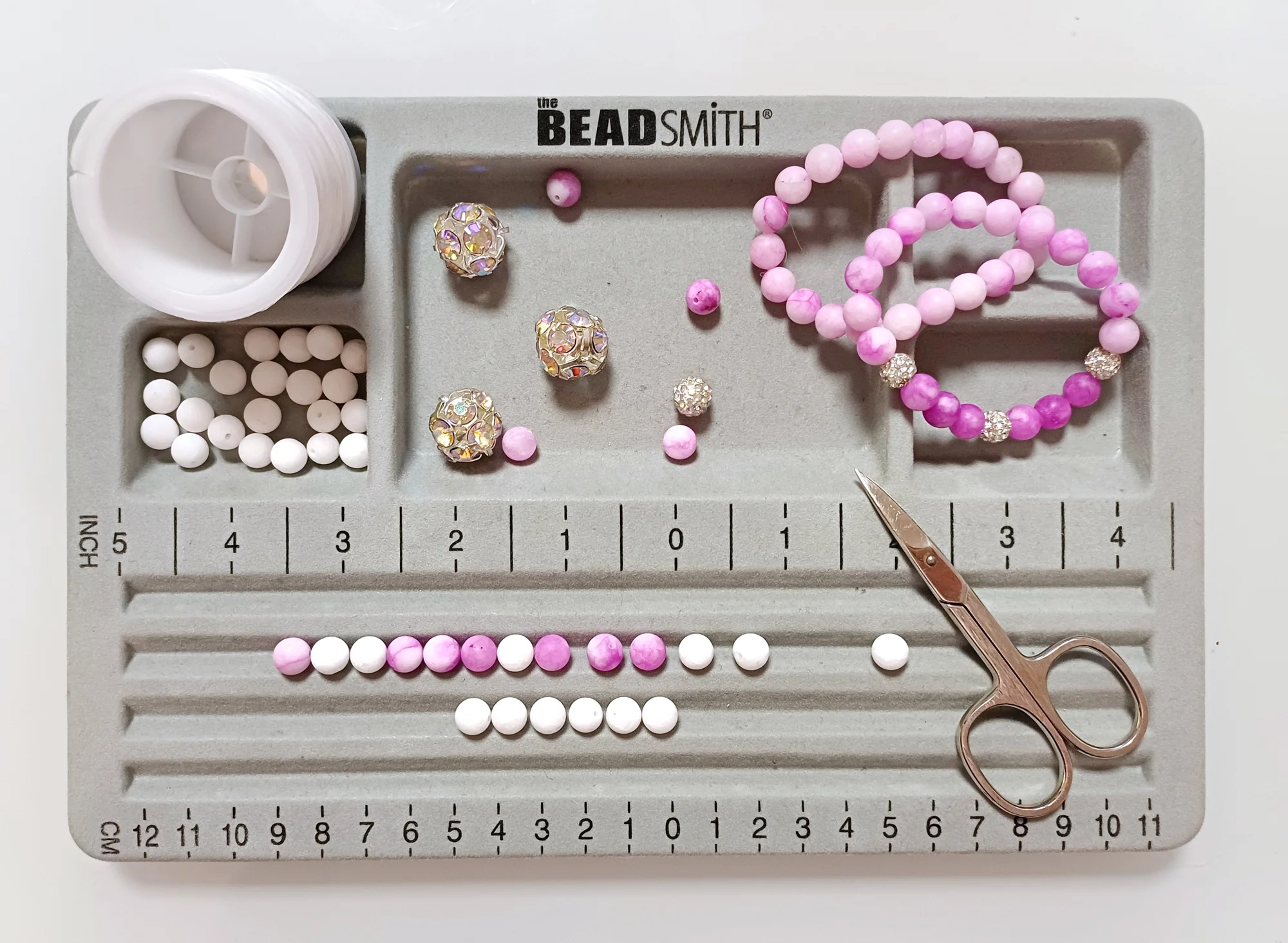Workshop výroby 5 boho náramků z minerálů i jablonecké bižuterie