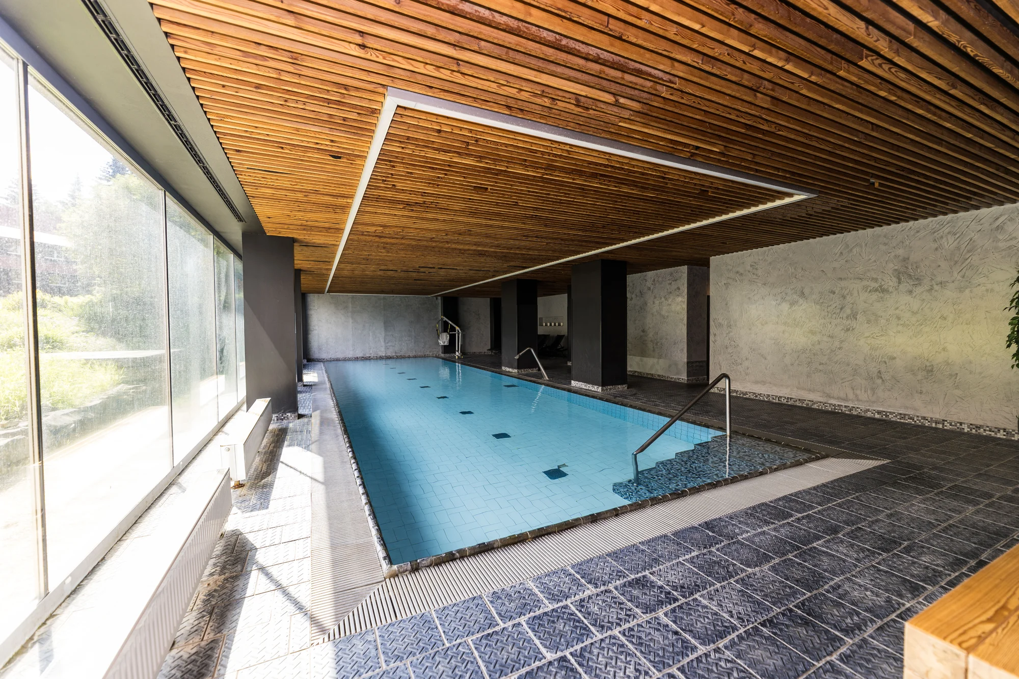 Pobyt v Beskydech v resortu u přehrady: jídlo, neomezený wellness s bazénem a bohaté vyžití