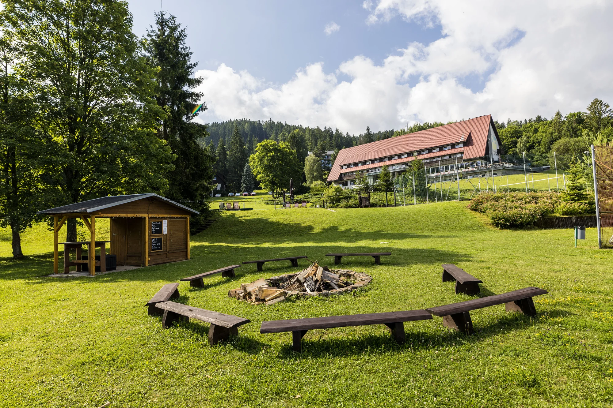 Pobyt v Beskydech v resortu u přehrady: jídlo, neomezený wellness s bazénem a bohaté vyžití