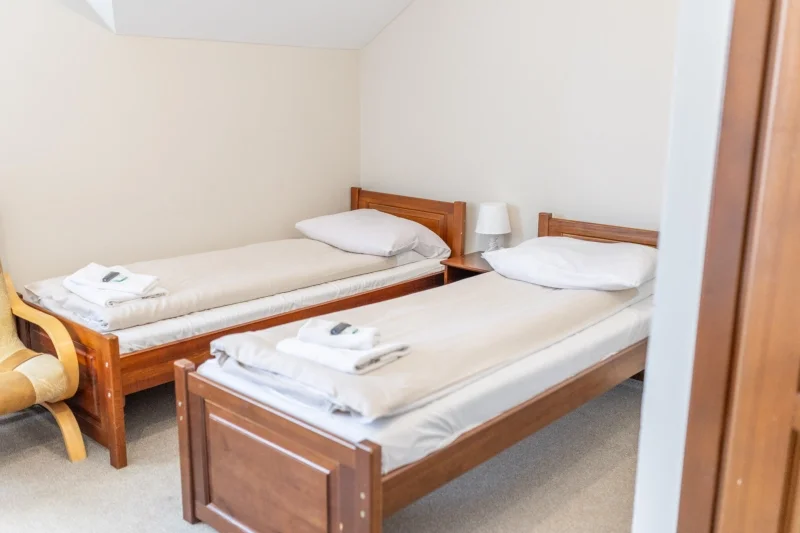 Pobyt ve městě Graboszyce: hotel se snídaní či polopenzí; pokoj, apartmán či rodinný domek, 10 km od Energylandie