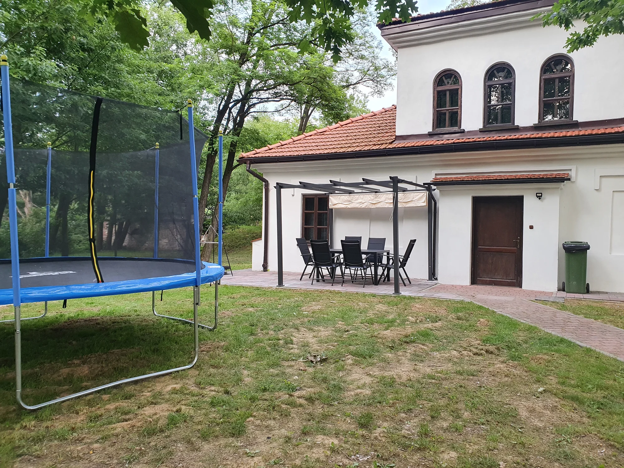 Pobyt nedaleko Energylandie se snídaní či polopenzí a parkováním zdarma