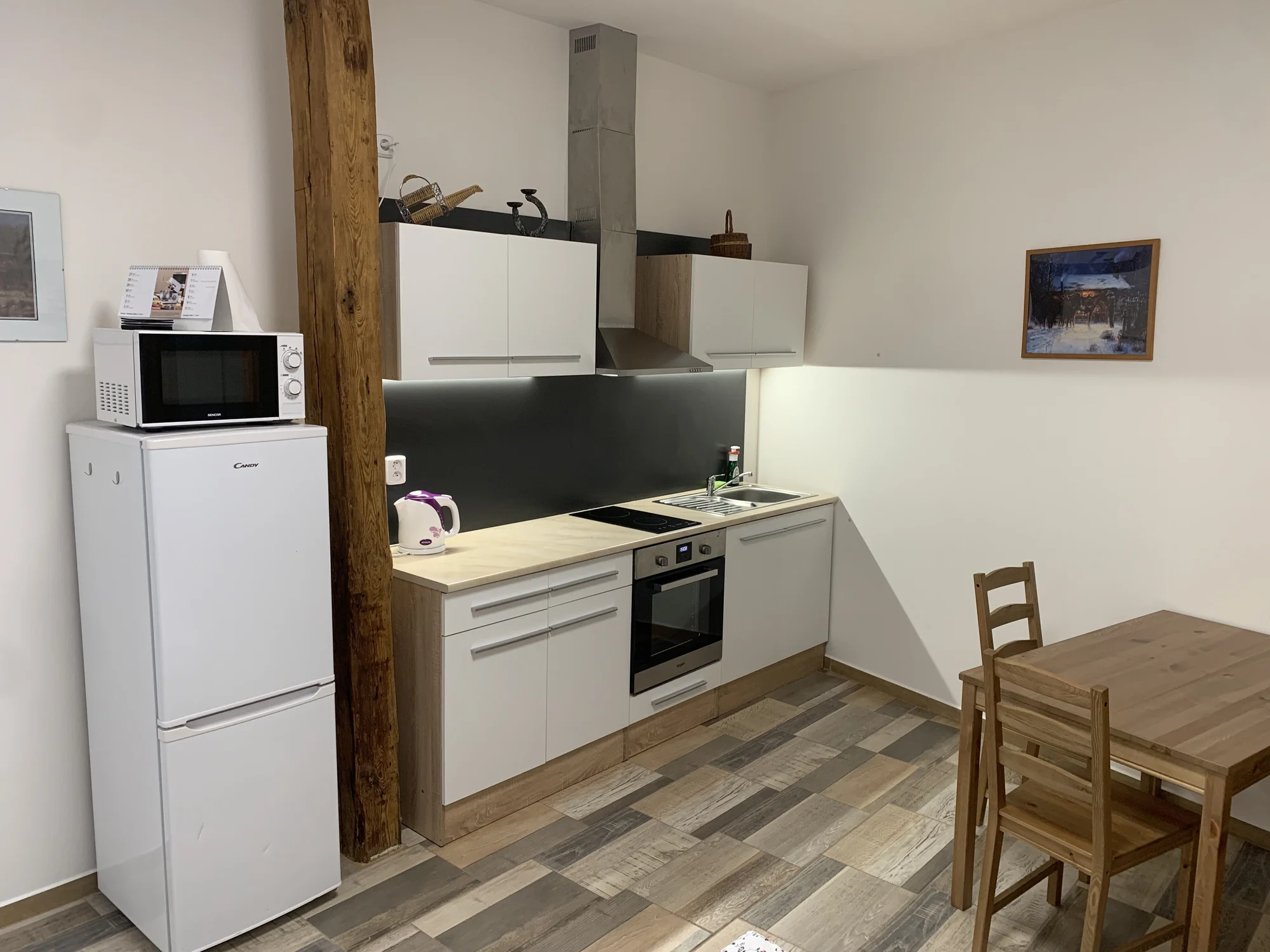 Pobyt na statku pod Brdy: vybavené apartmány až pro 5 osob i vyjížďka na koních