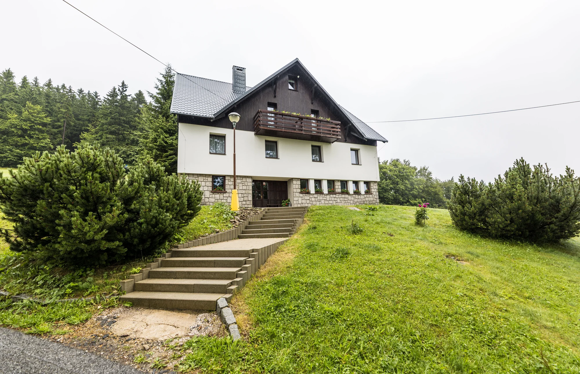 Na výlety do Krkonoš: horská chata v Rokytnici nad Jizerou s polopenzí