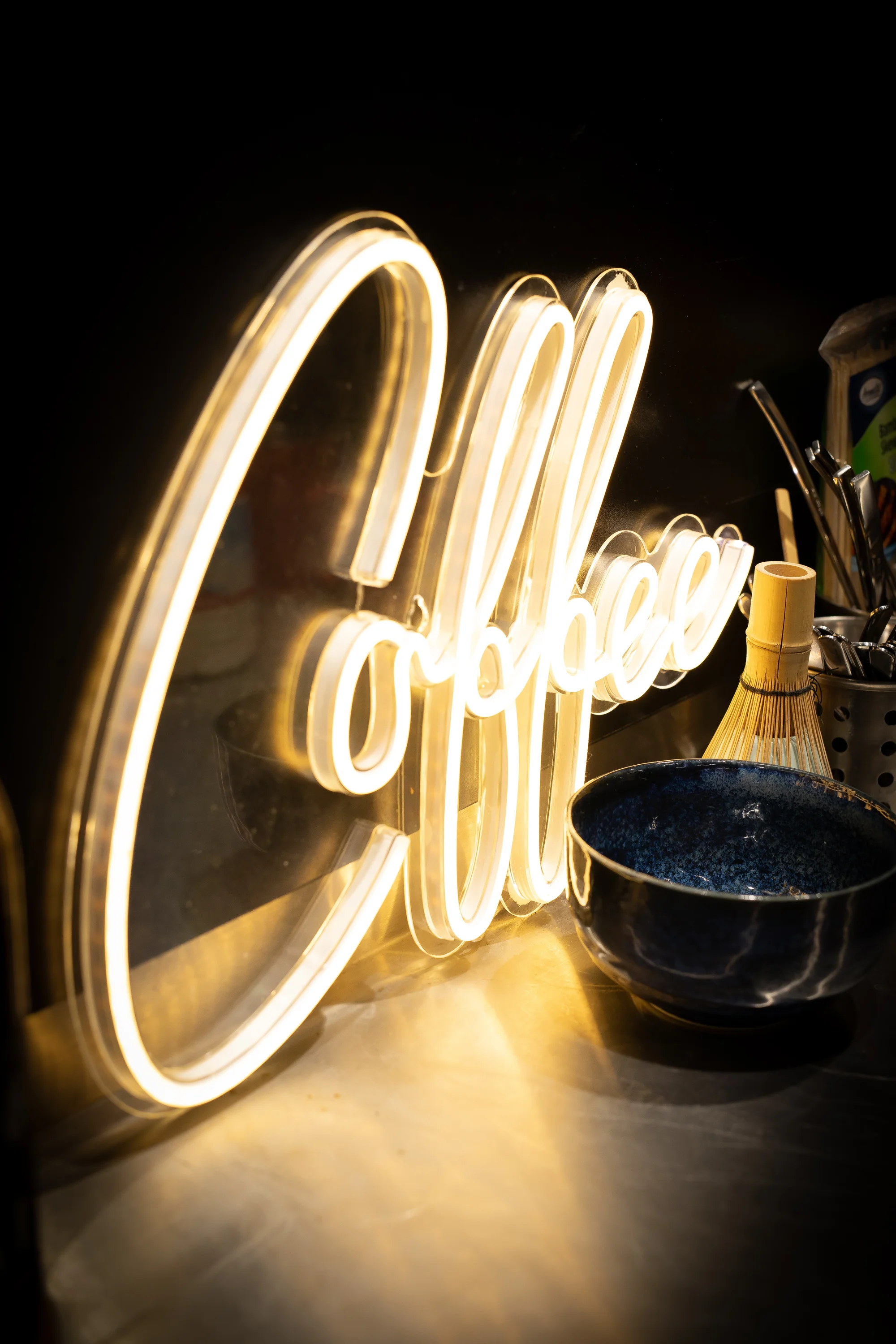 Dárek pro milovníky kávy: baristický kurz pro začátečníky, domácí příprava espressa i latte art