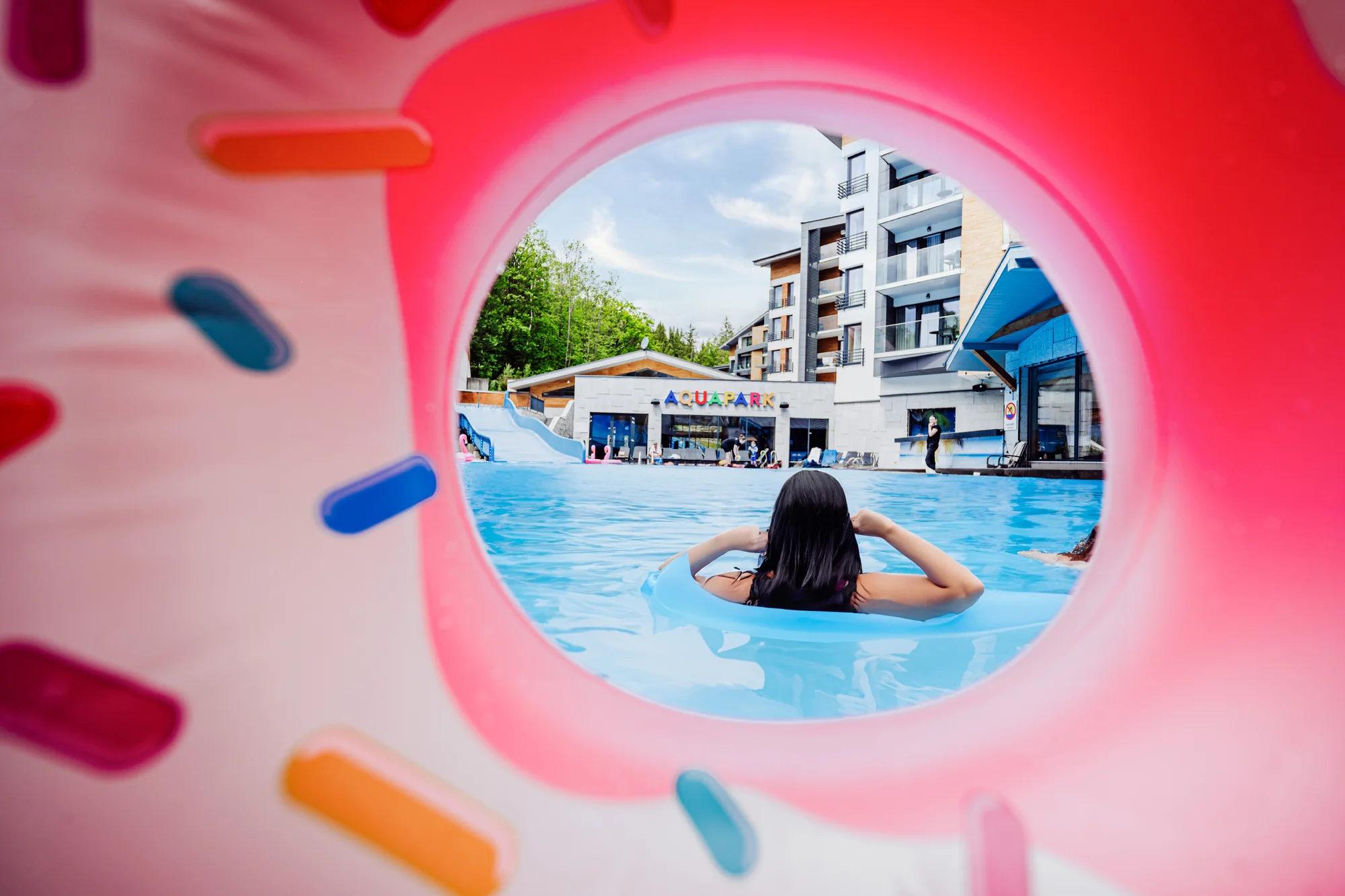 Polské Krkonoše pro pár i rodinu: resort s wellness a aquaparkem, snídaně či polopenze