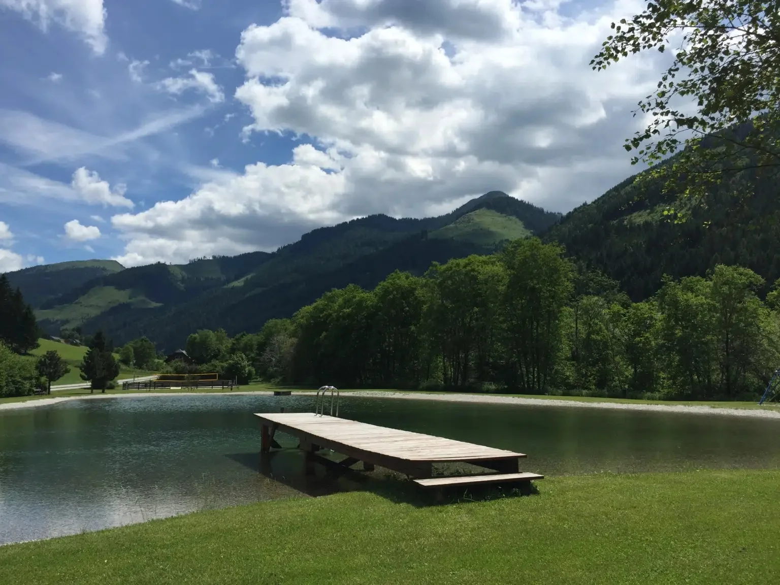 Aktivní dovolená v Alpách: 3* hotel s polopenzí a lesní saunou, 5 minut od centra Donnersbachwaldu