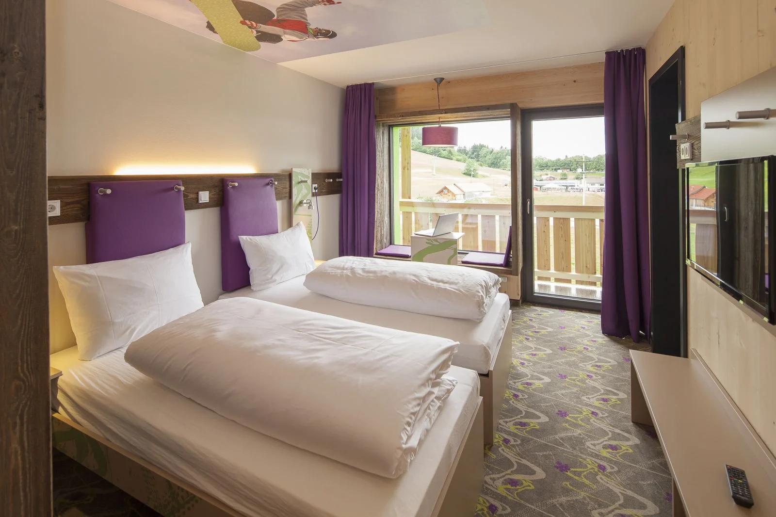 Aktivní dovolená v Alpách: moderní hotel ve městě Gaschurn, vč. snídaně a wellness, dítě zdarma