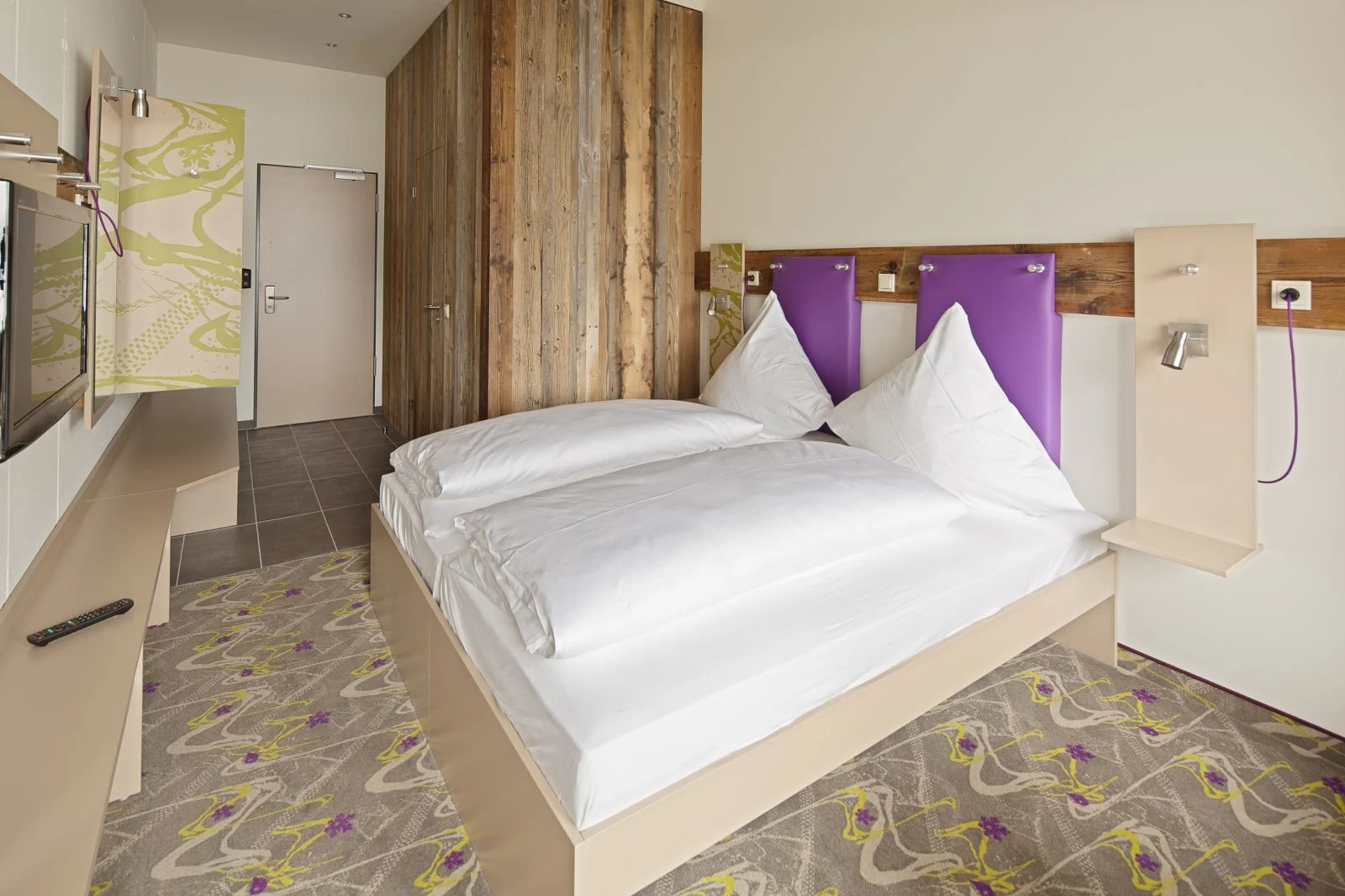 Aktivní dovolená v Alpách: moderní hotel ve městě Gaschurn, vč. snídaně a wellness, dítě zdarma