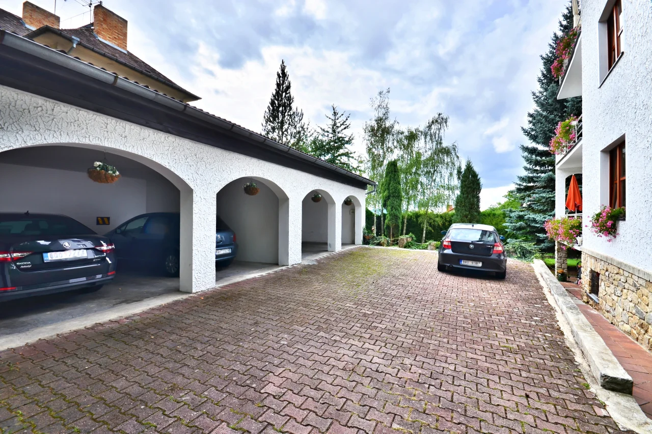 Příjemný tříhvězdičkový hotel u píseckých lesů i s možností snídaní