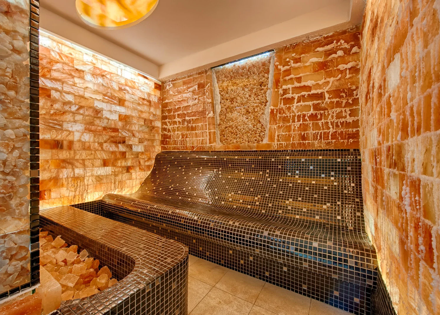Dovolená v Korutanech: luxusní 5* hotel s polopenzí plus a termálním wellness, vč. karty výhod