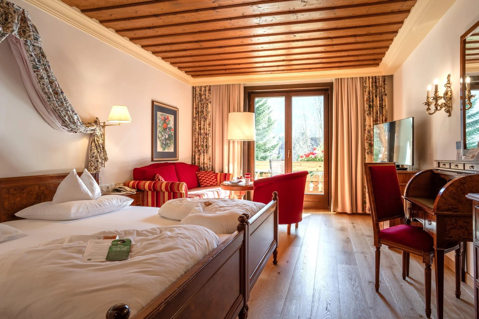 Dovolená v Korutanech: luxusní 5* hotel s polopenzí plus a termálním wellness, vč. karty výhod