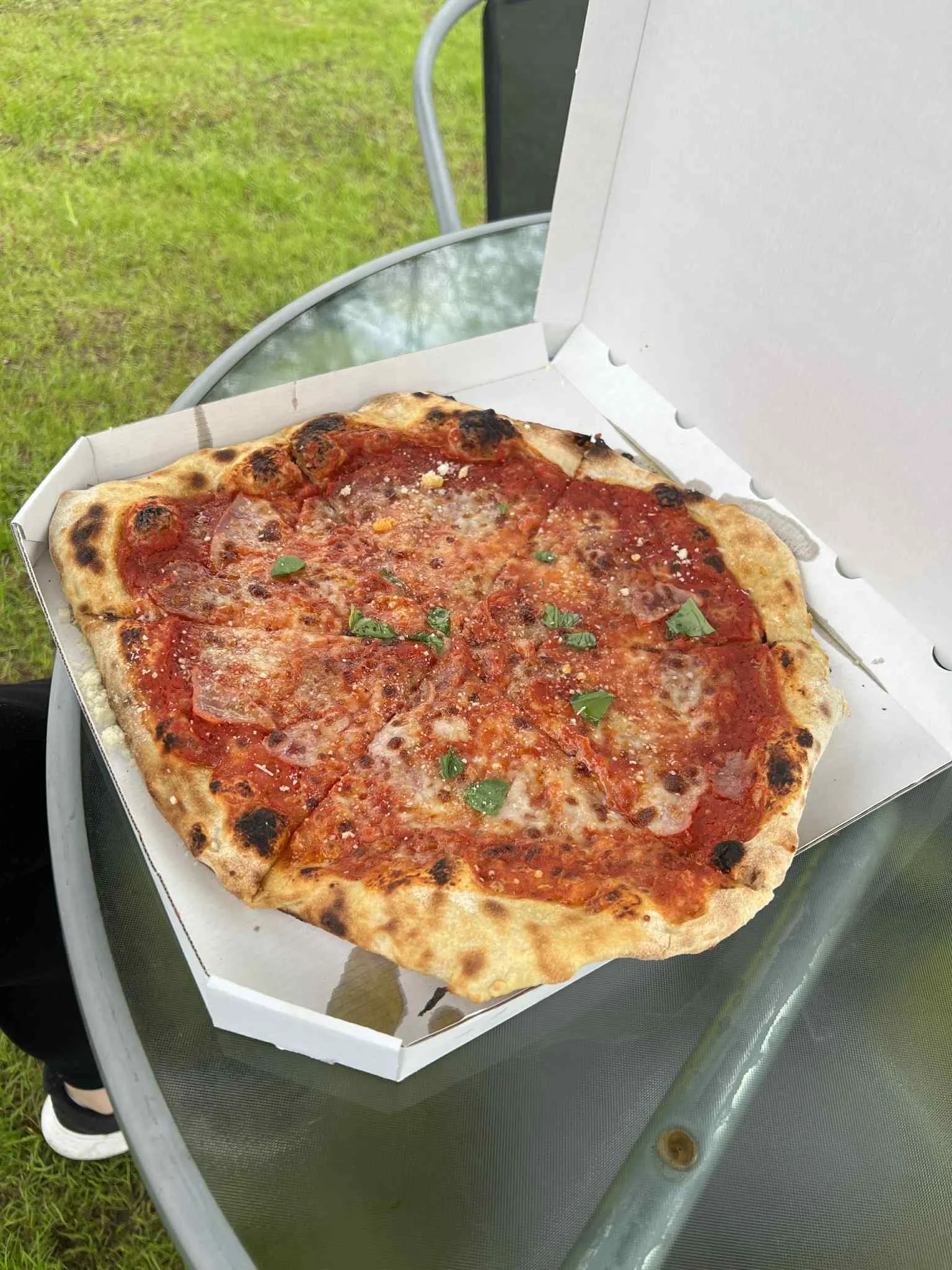Ochutnejte pravou neapolskou Margheritu: pizza a nápoj dle výběru pro 1 nebo 2 osoby