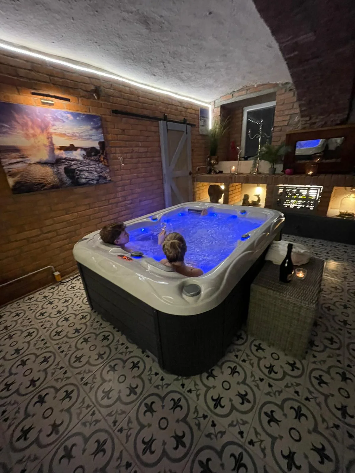 Útulné apartmány na břehu Slapské přehrady: možnost wellness, půjčení kánoe a projížďky člunem s kapitánem