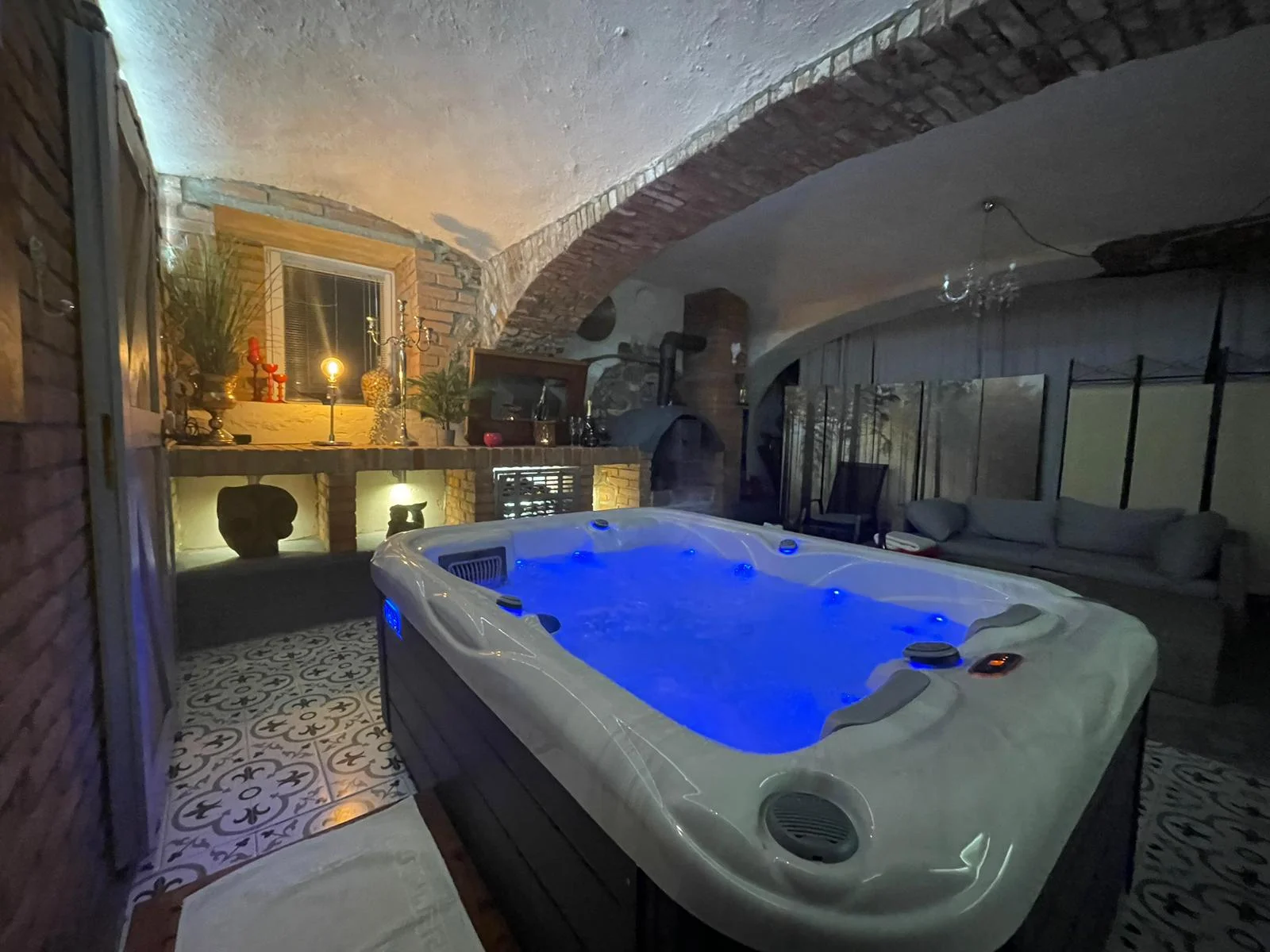 Útulné apartmány na břehu Slapské přehrady: možnost wellness, půjčení kánoe a projížďky člunem s kapitánem