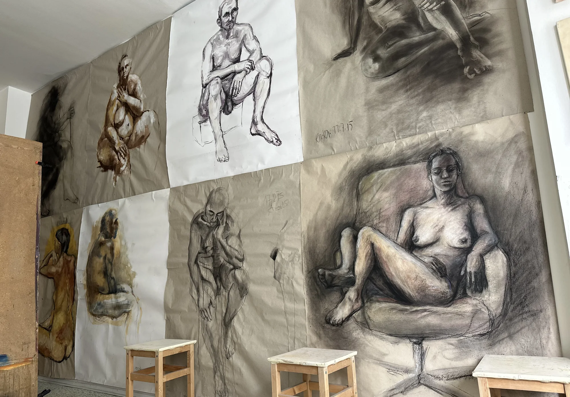 Víkendový kurz figurální kresby a malby v Ateliéru výtvarného umění