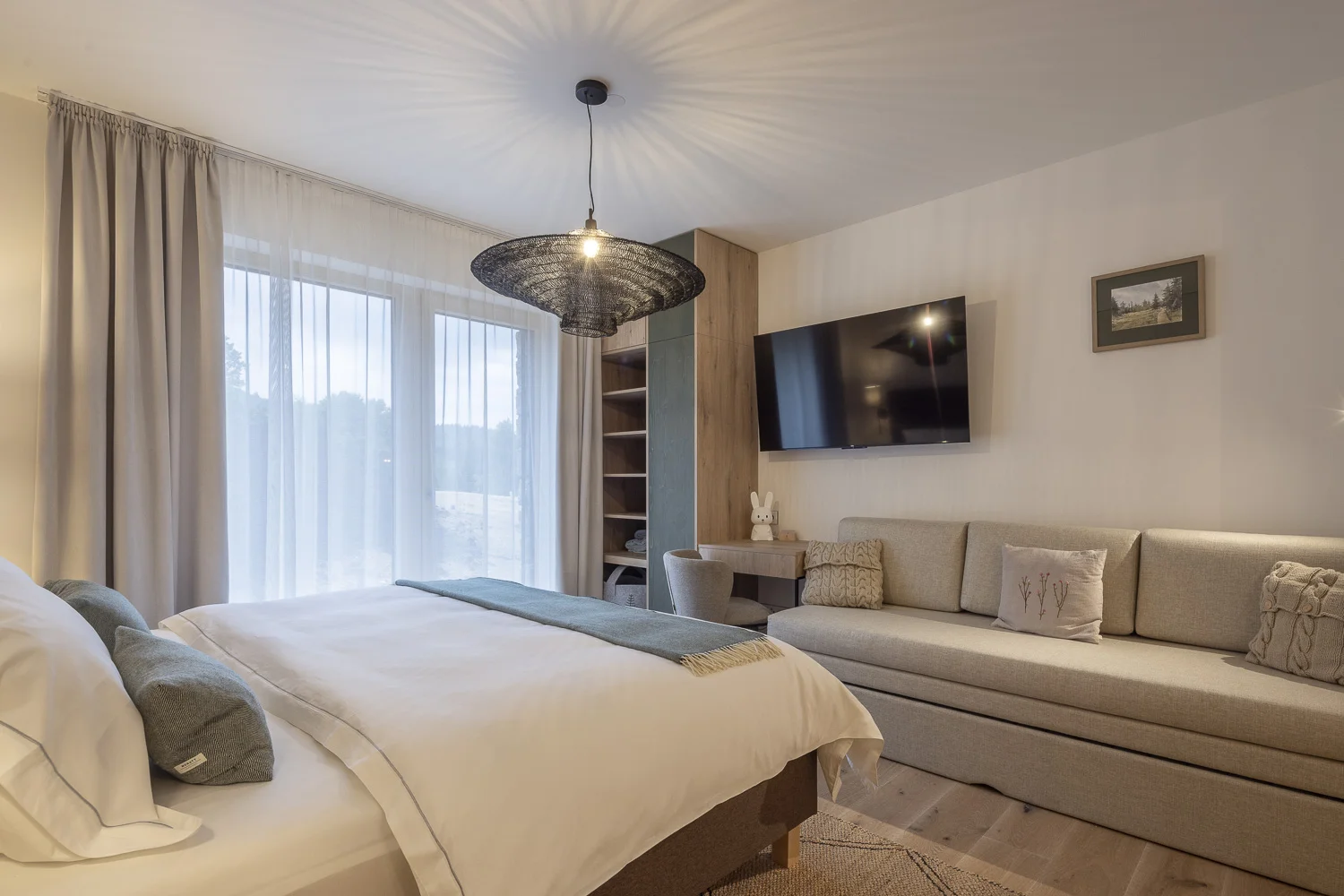 Luxusní dovolená v Jizerských horách: moderní apartmány až pro 7 osob, snídaně, privátní wellness