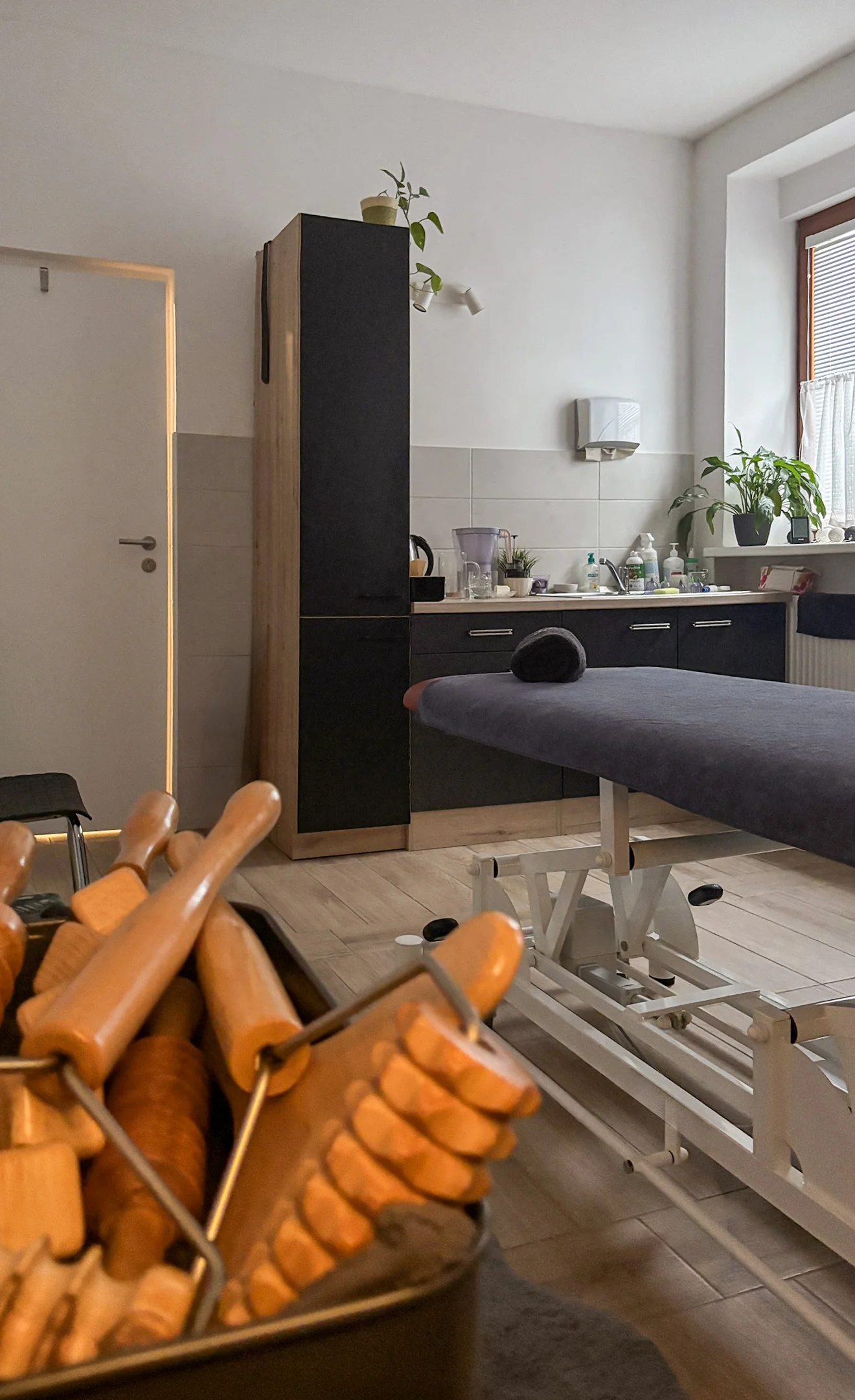 50-60 min. relaxu: masáž hlavy nebo chodidel i maderoterapie pro zpevnění