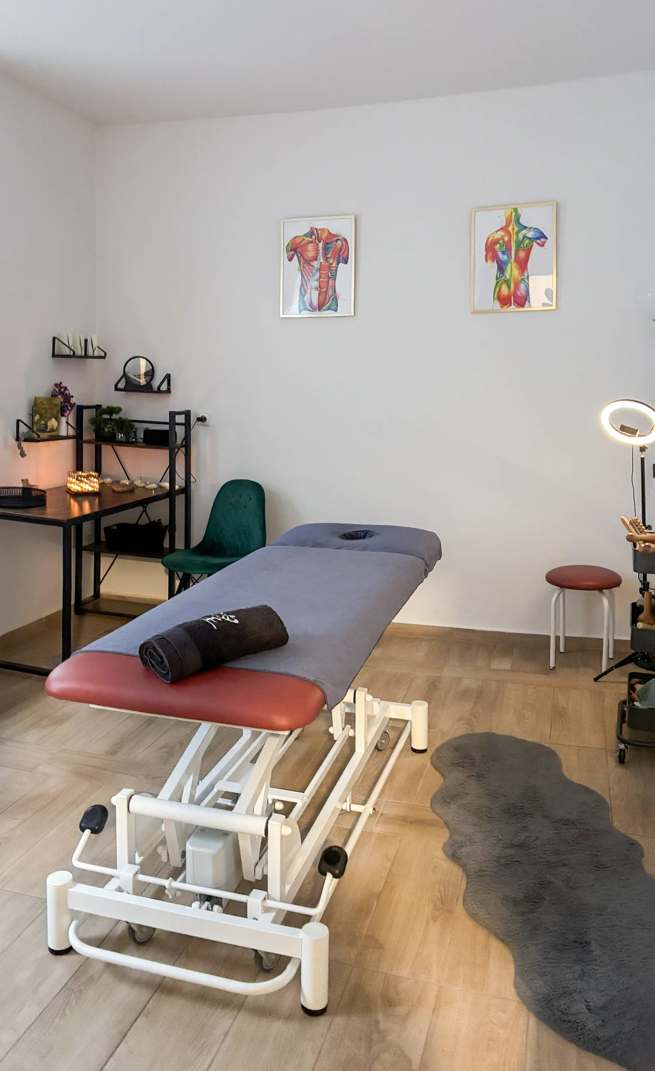 50-60 min. relaxu: masáž hlavy nebo chodidel i maderoterapie pro zpevnění