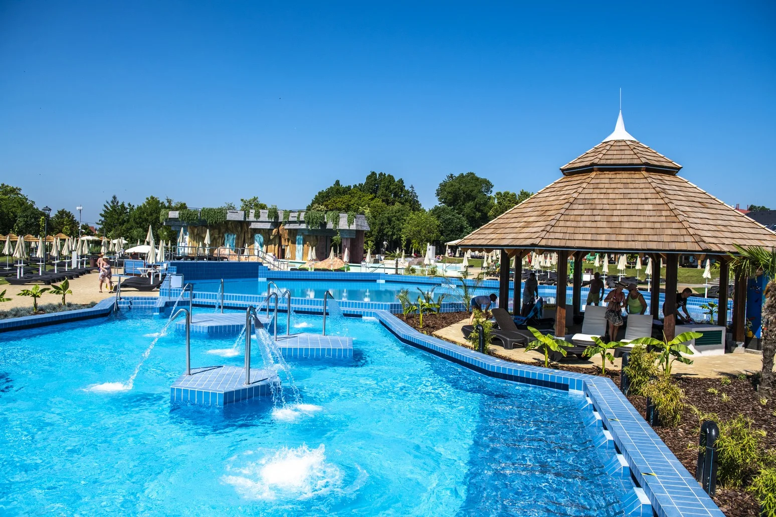Rodinná dovolená v Maďarsku: 3* hotel s polopenzí a wellness, vstup do největších termálů v Evropě