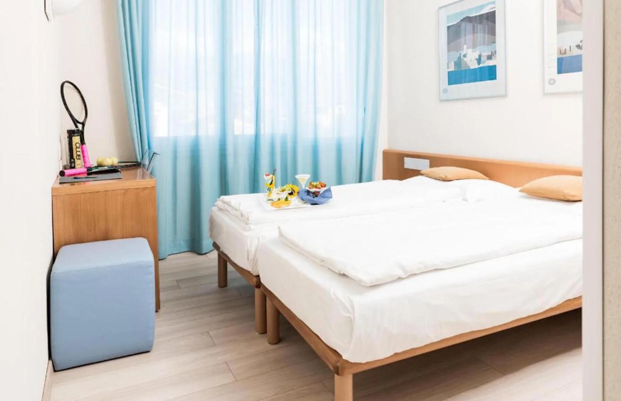 Dovolená u jezera Garda: 3* hotelový komplex se snídaní, tenis, vodní sporty i turistika