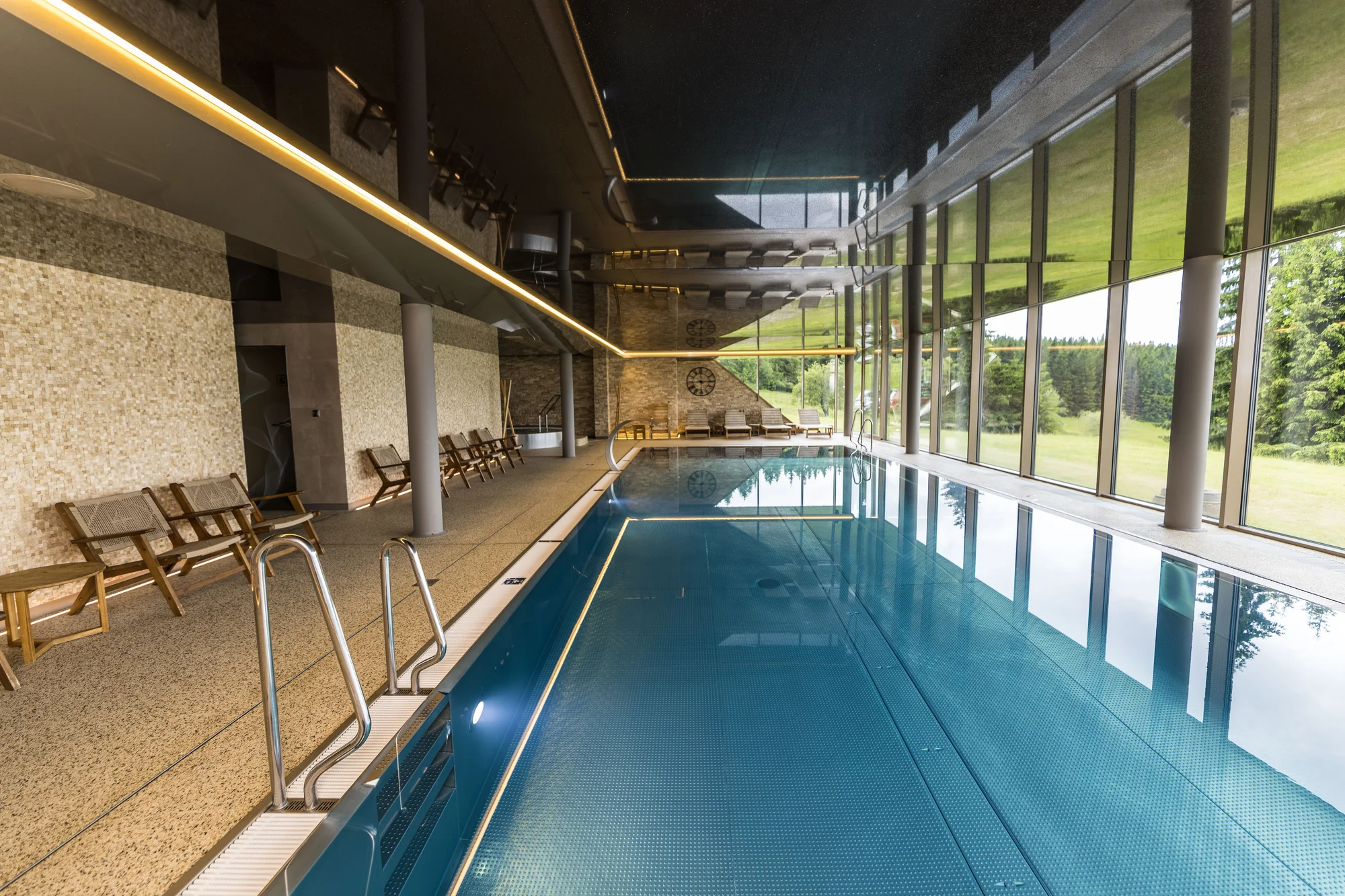 Horský hotel u Pece pod Sněžkou: snídaně či polopenze a 90 min. wellness
