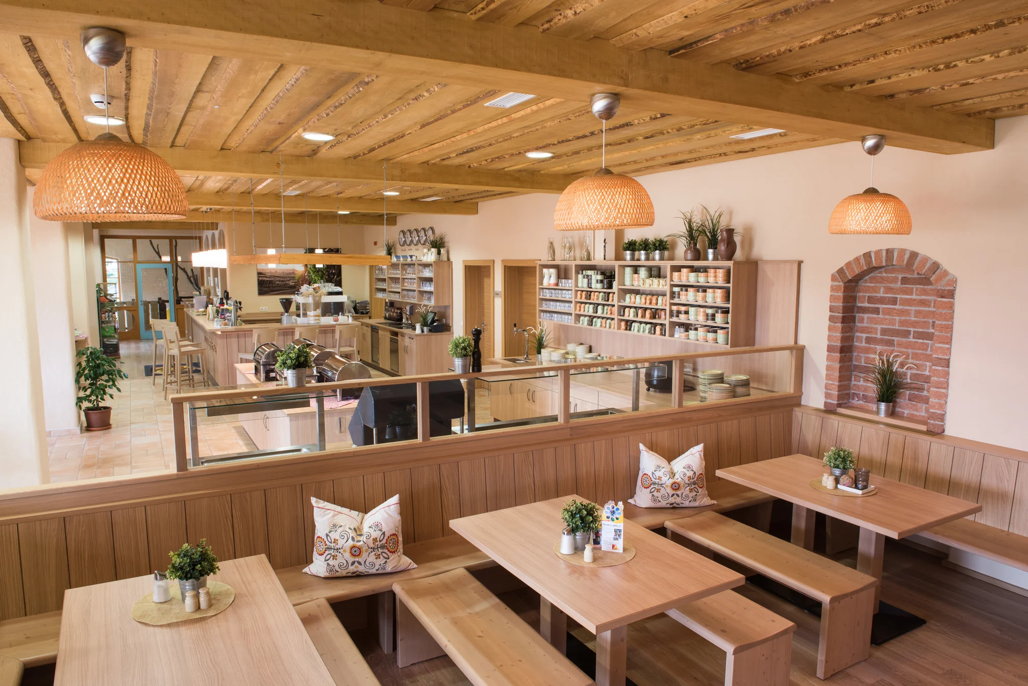 Rodinná dovolená v Rakousku: hotel s polopenzí a wellness, malá zoo i venkovní bazény