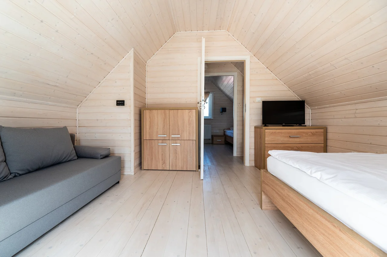 Jelenia Góra: zážitkový resort s aquaparkem i animačním programem, bydlení v moderních domcích