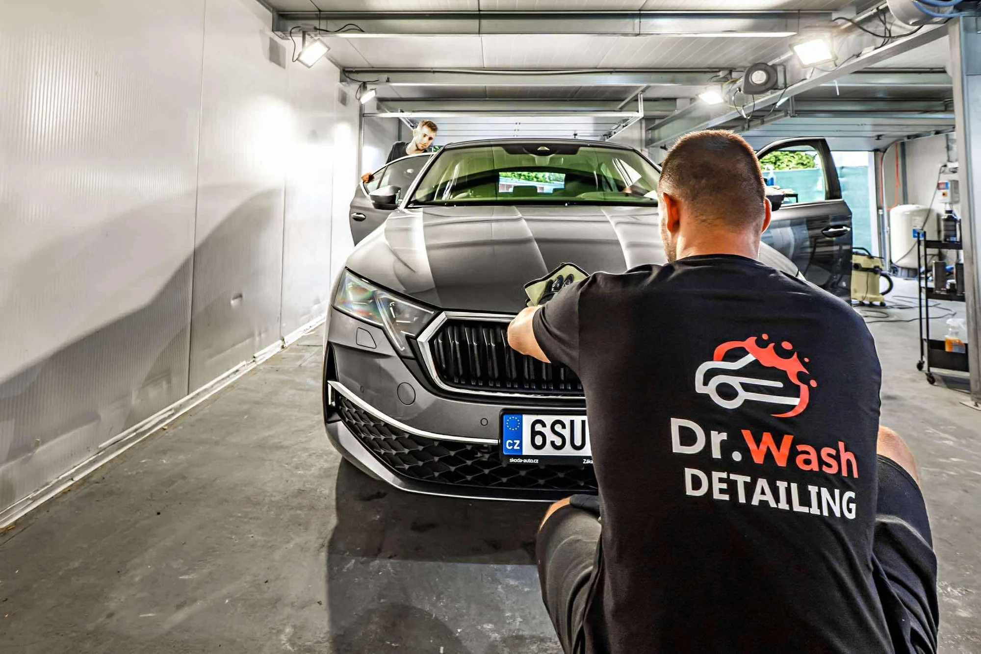 Dezinfekce klimatizace a interiéru, čištění interiéru s tepováním i nanovosk