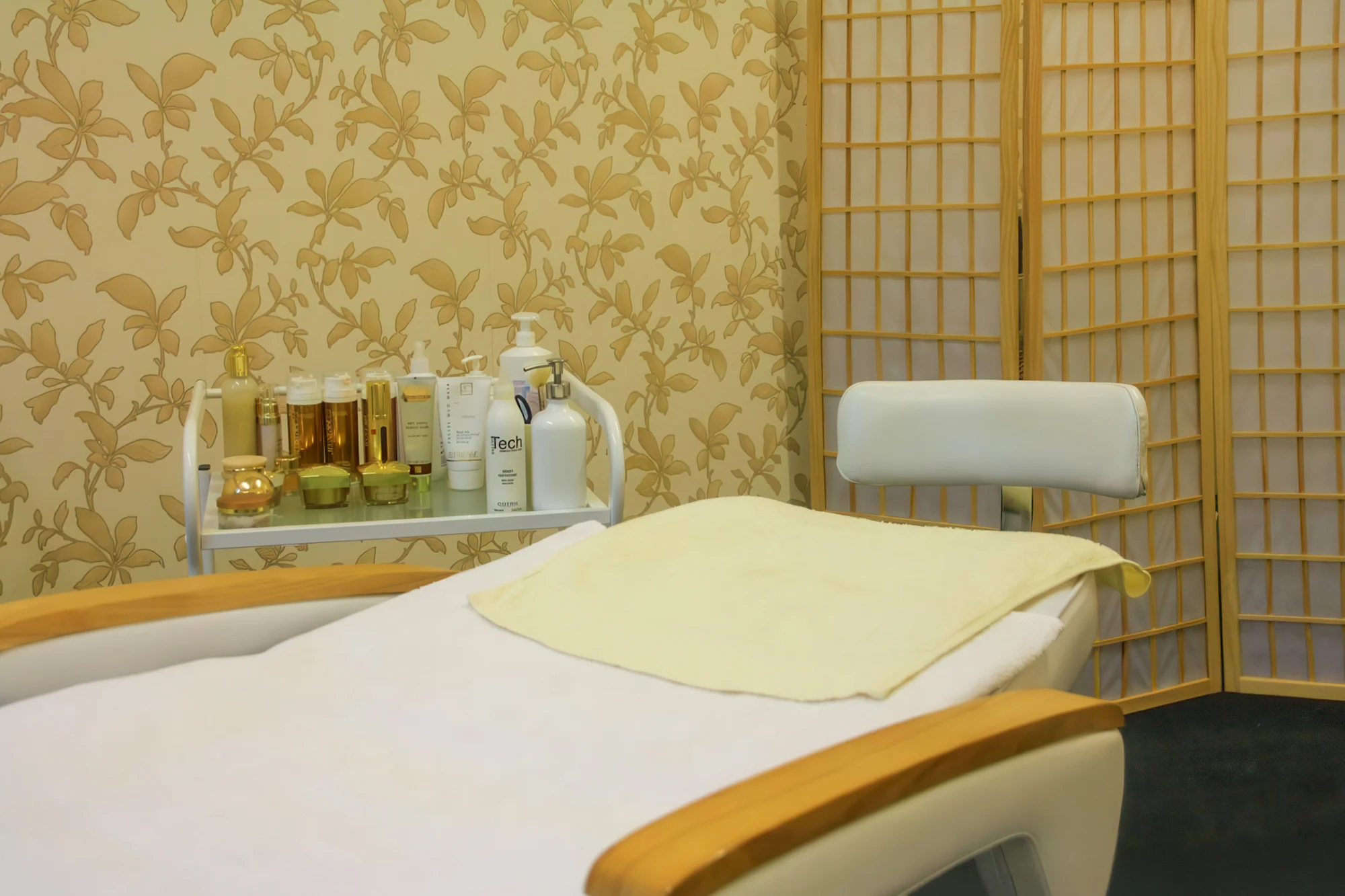Uhrančivý pohled: lash lifting včetně barvy na řasy v salonu v Prostějově