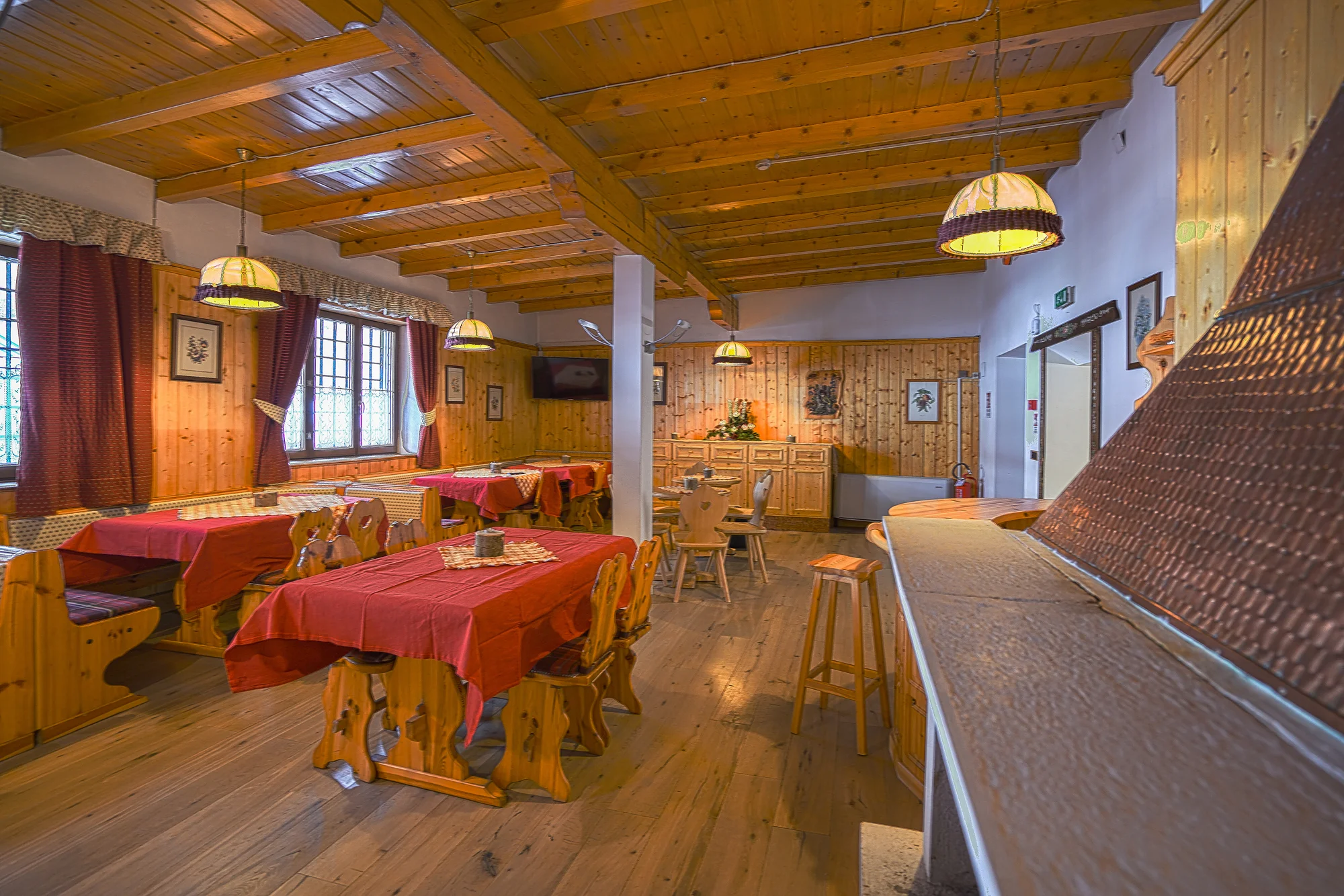 Lyžovačka v Itálii: horský hotel v Dolomitech se snídaní až pro 6 osob