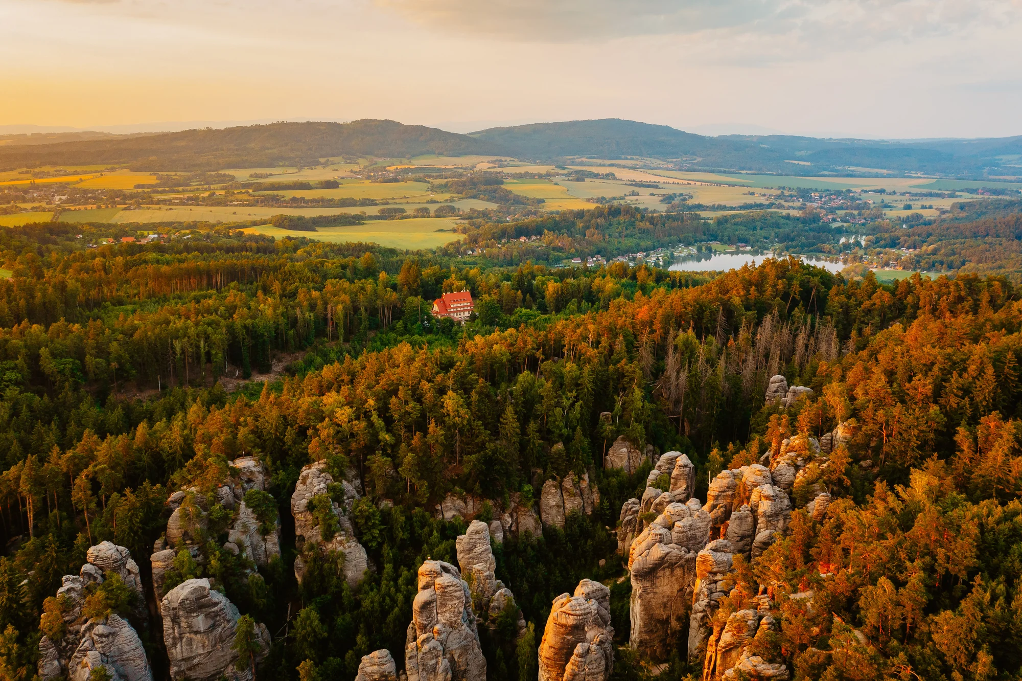 Za klidem i výlety do Českého ráje: polopenze a večerní konzumace vína i sleva na wellness