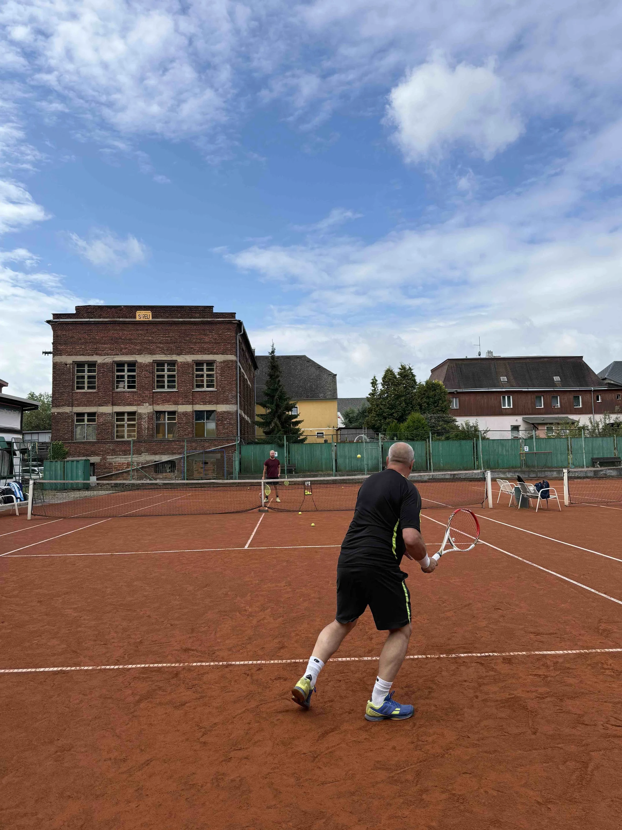 Privátní tenisové lekce s trenérem: 60 minut pro 1 nebo 2 osoby