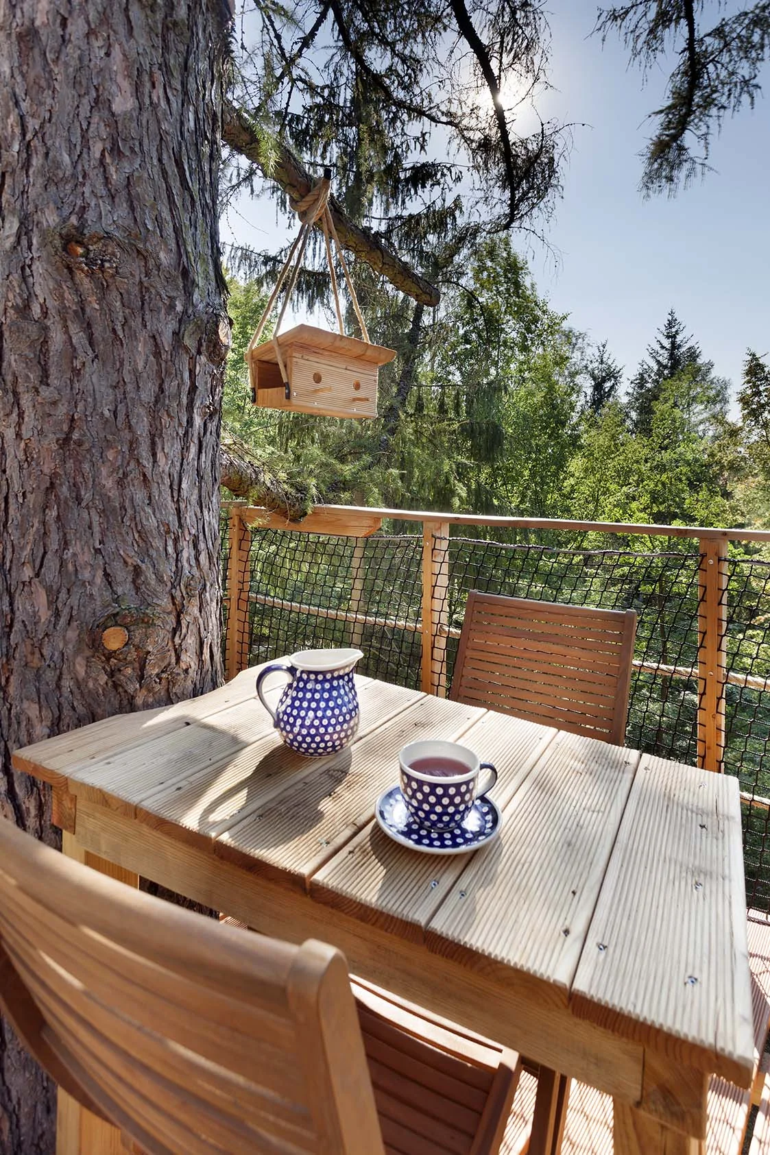 Relax v Posázaví: luxusní teepee se saunou, koupacím sudem i možností snídaně