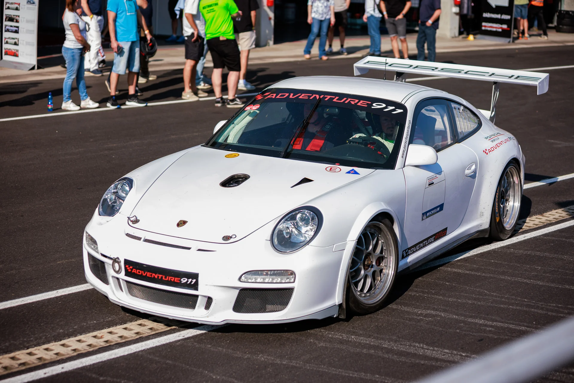 Spolujízda v Porsche 997.2 GT3 Super Cup na závodním okruhu v Brně či Mostě: 1–3 kola