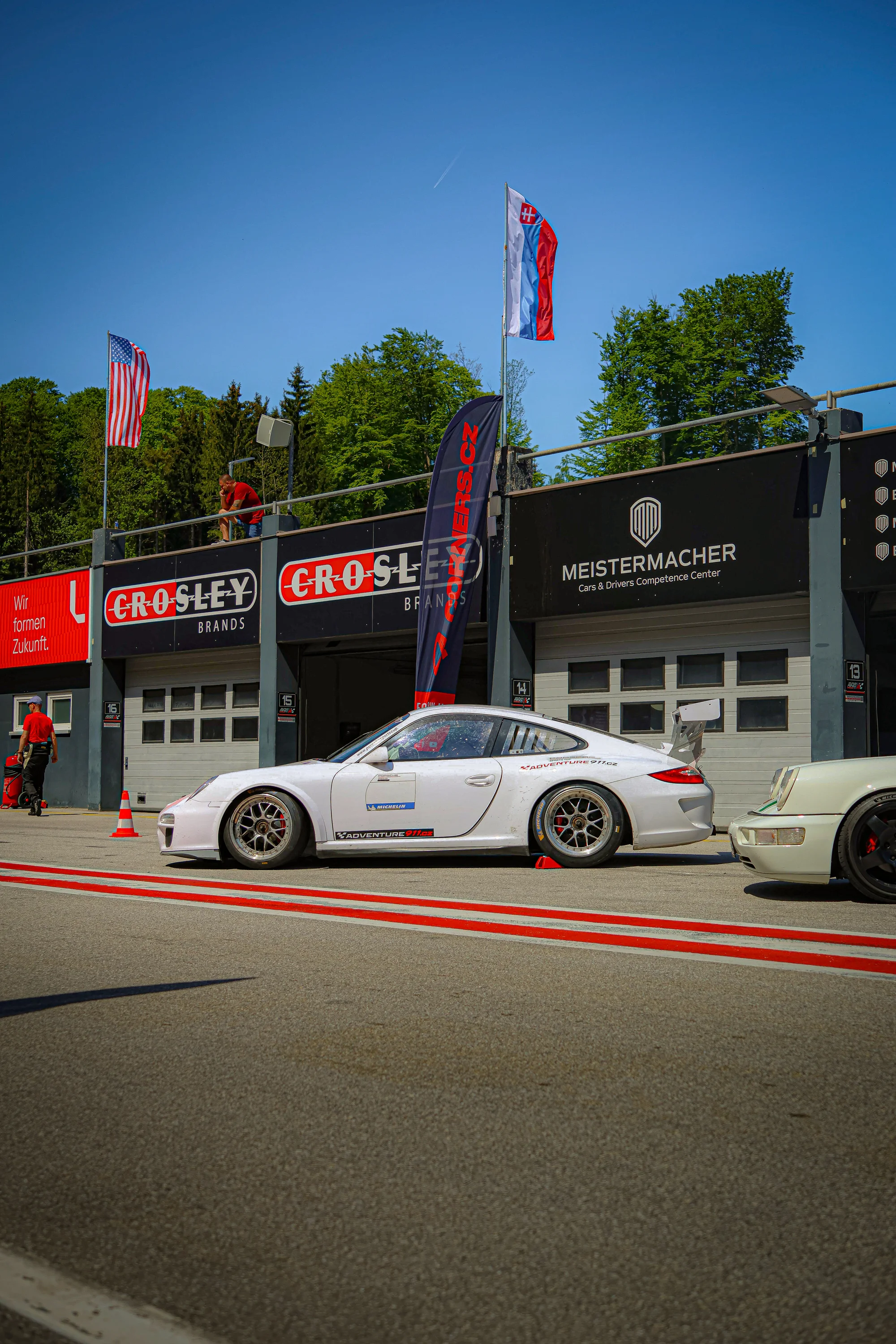 Spolujízda v Porsche 997.2 GT3 Super Cup na závodním okruhu v Brně či Mostě: 1–3 kola