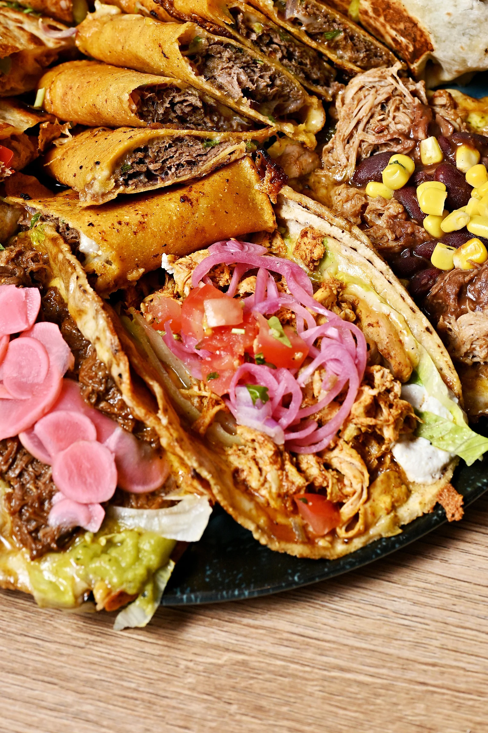 Degustační menu v Casa de Mateo: burrito, tacos i lahev prosecca, pro 2–⁠⁠⁠⁠⁠⁠4 osoby