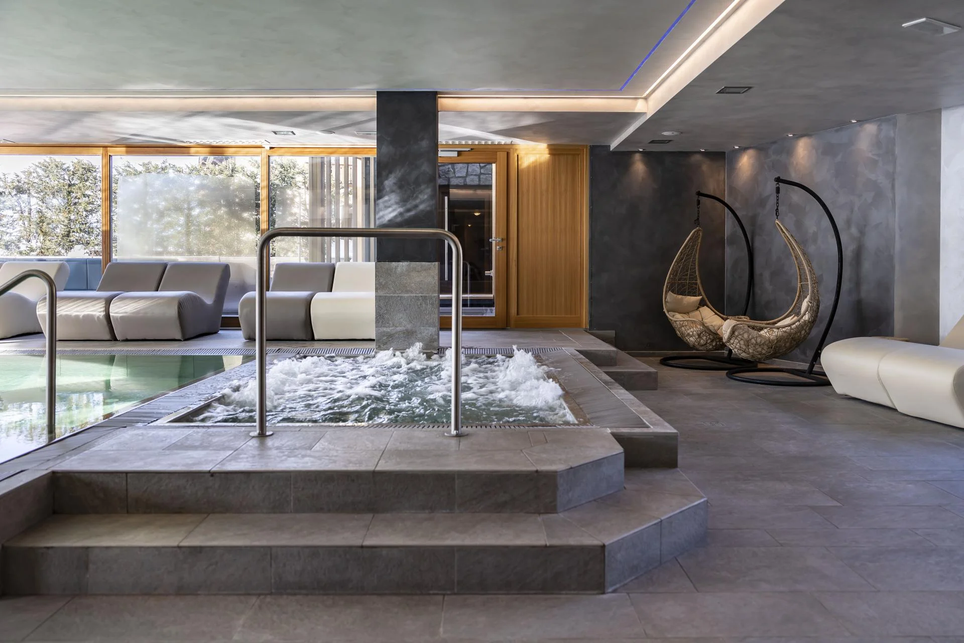 Adults only hotel v italském Trentinu: polopenze a krásné wellness centrum, 4 km od sjezdovek