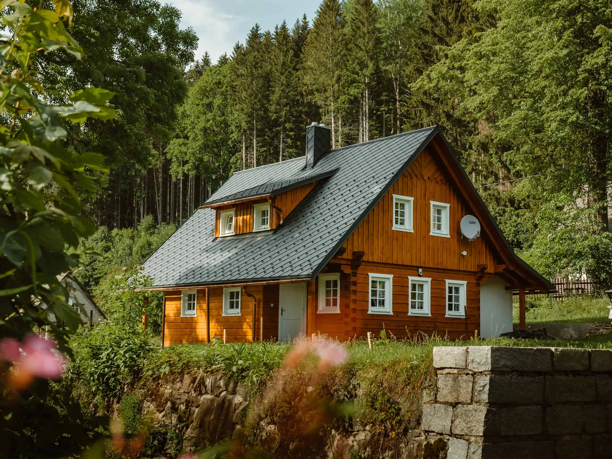 Pobyt v Jeseníkách: apartmány v roubence s koupacím wellness sudem