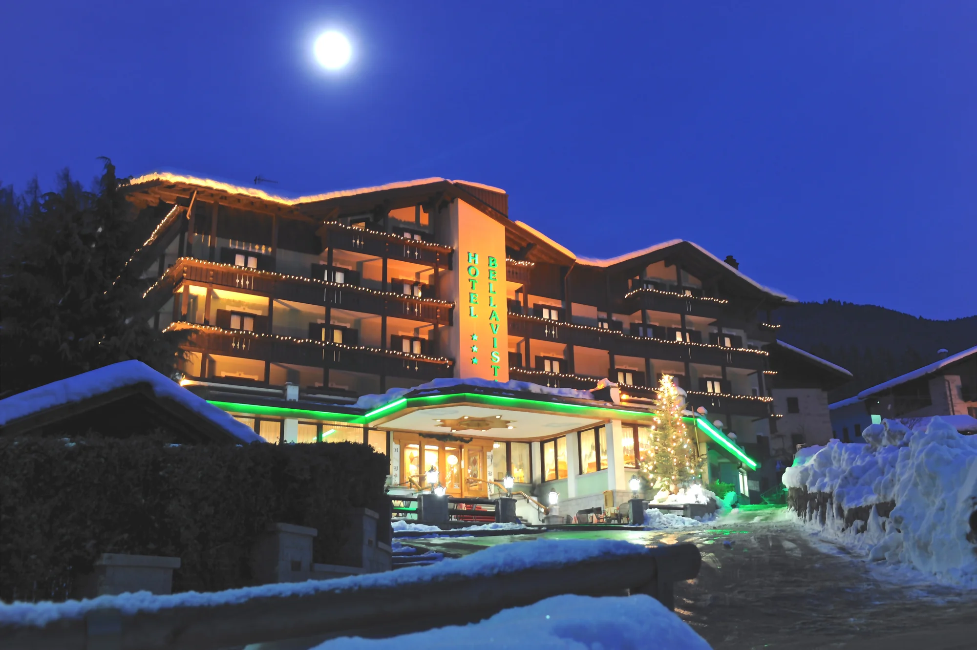 Na lyže do Pinzola: hotel blízko sjezdovky, polopenze, zábavný program a slevy do wellness