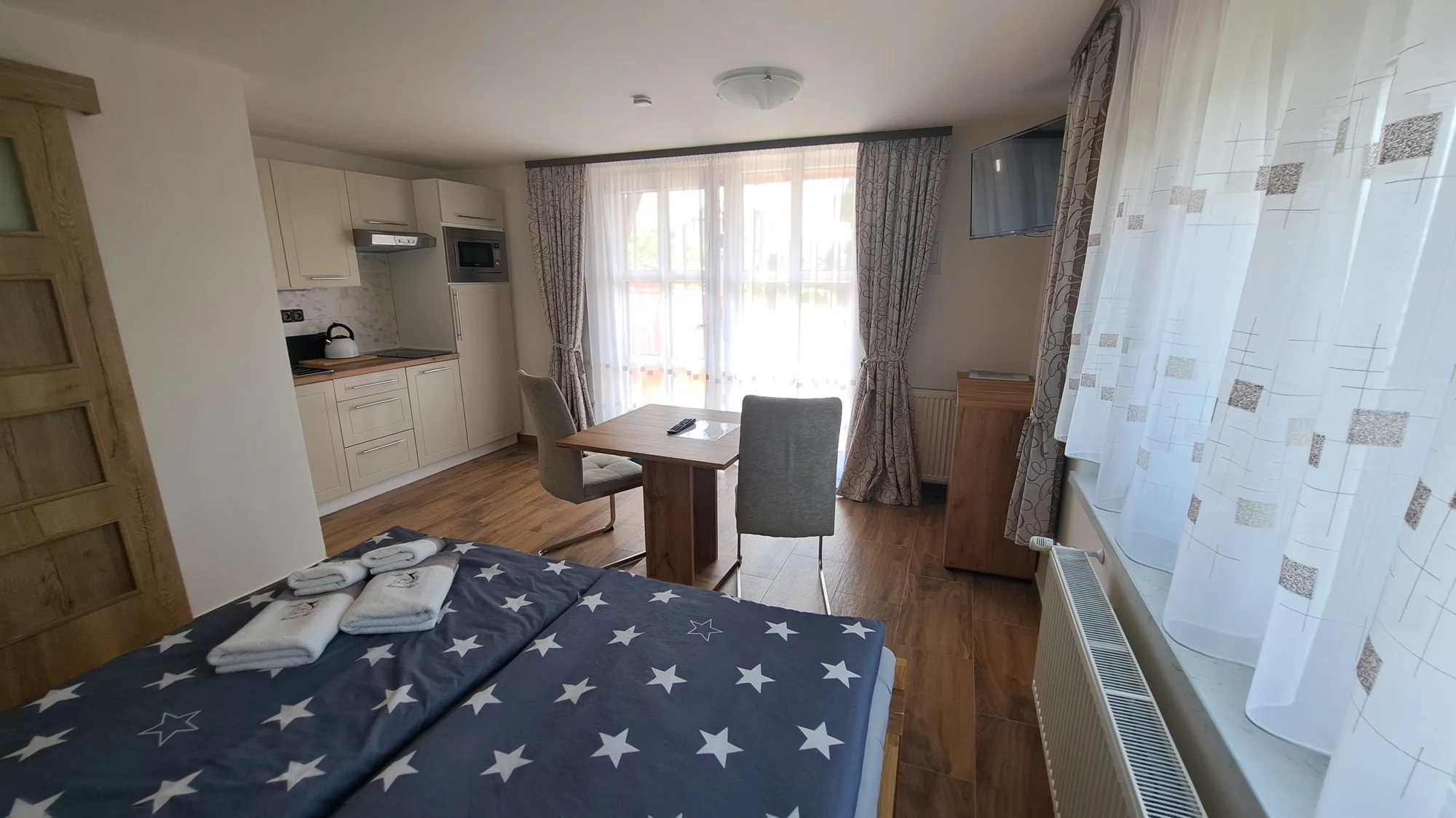 Apartmány v Českém ráji: krásné ubytování, slavná skalní města, Trosky i Kost na dosah