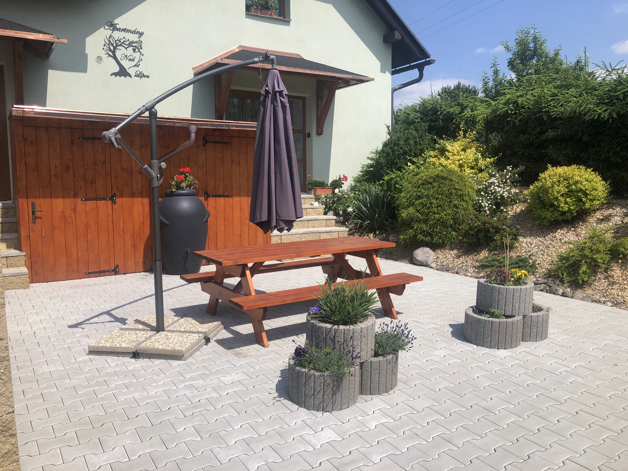 Apartmány v Českém ráji: krásné ubytování, slavná skalní města, Trosky i Kost na dosah