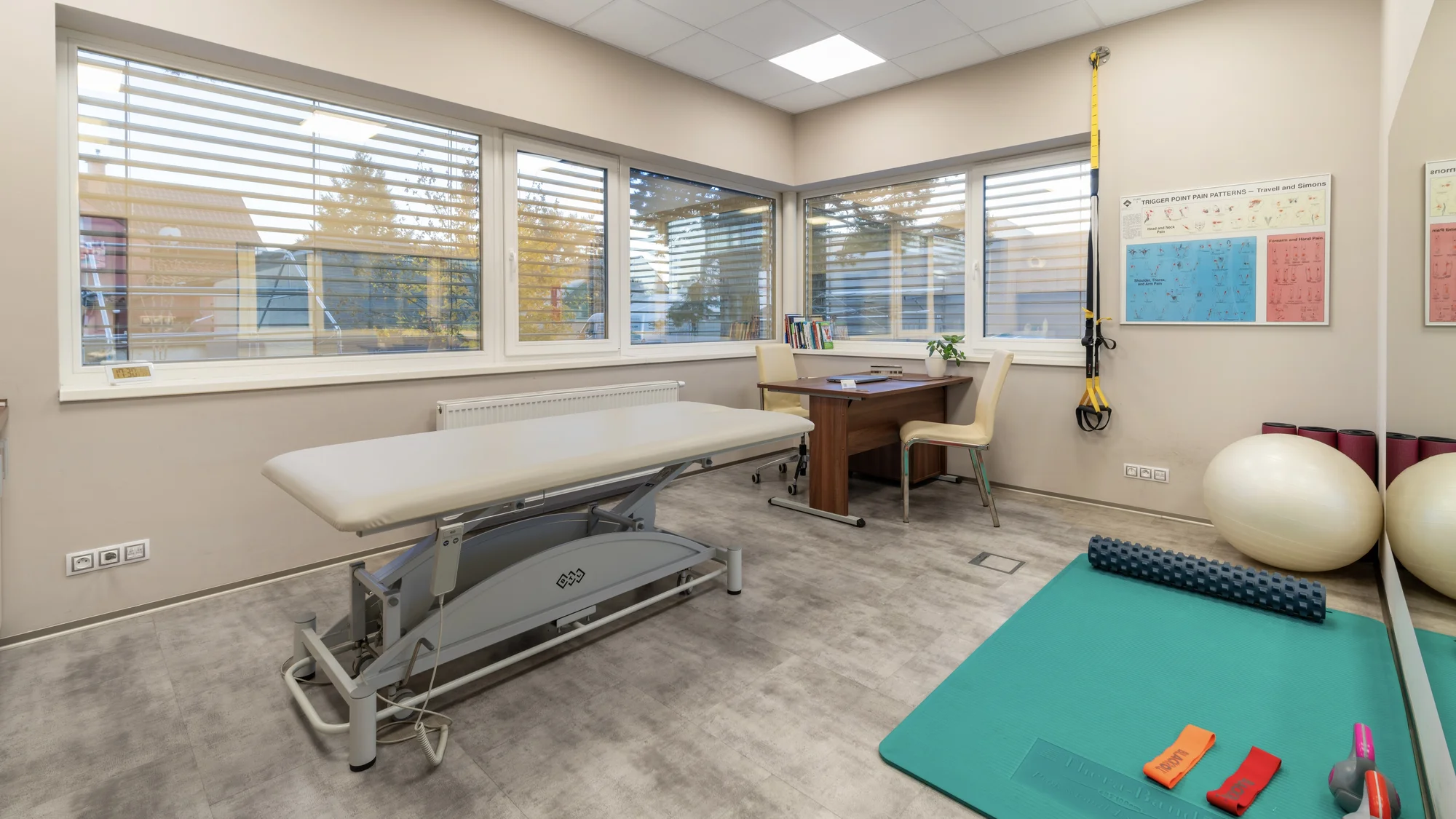 Vstupní vyšetření a terapie ve fyzioterapeutické klinice Kinisi
