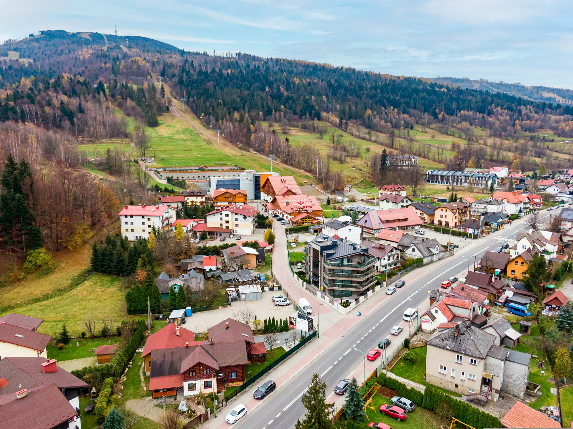 Pobyt v polských Beskydech: hotel blízko svahu, snídaně i vstup do wellness