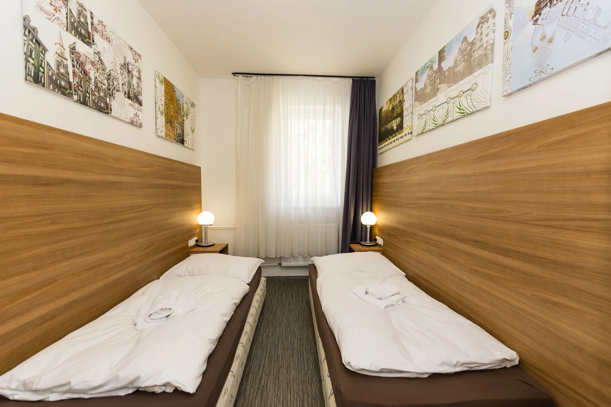 Apartmány se 2 nebo 3 ložnicemi v klidné části Karlových Varů