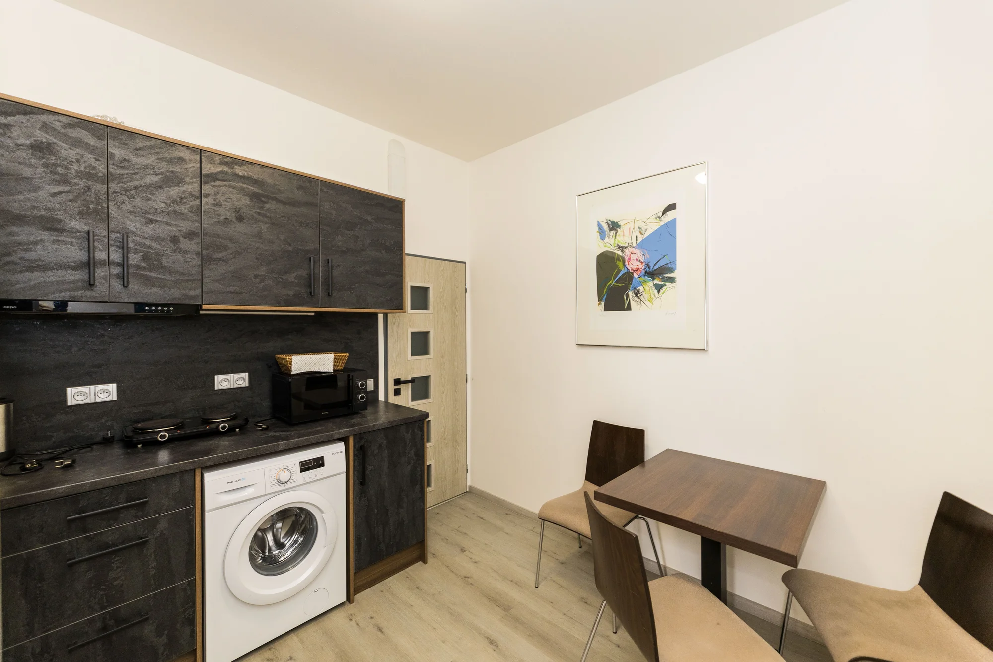 Pobyt nedaleko Karlových Varů: apartmány s kuchyňkou až pro 7 osob