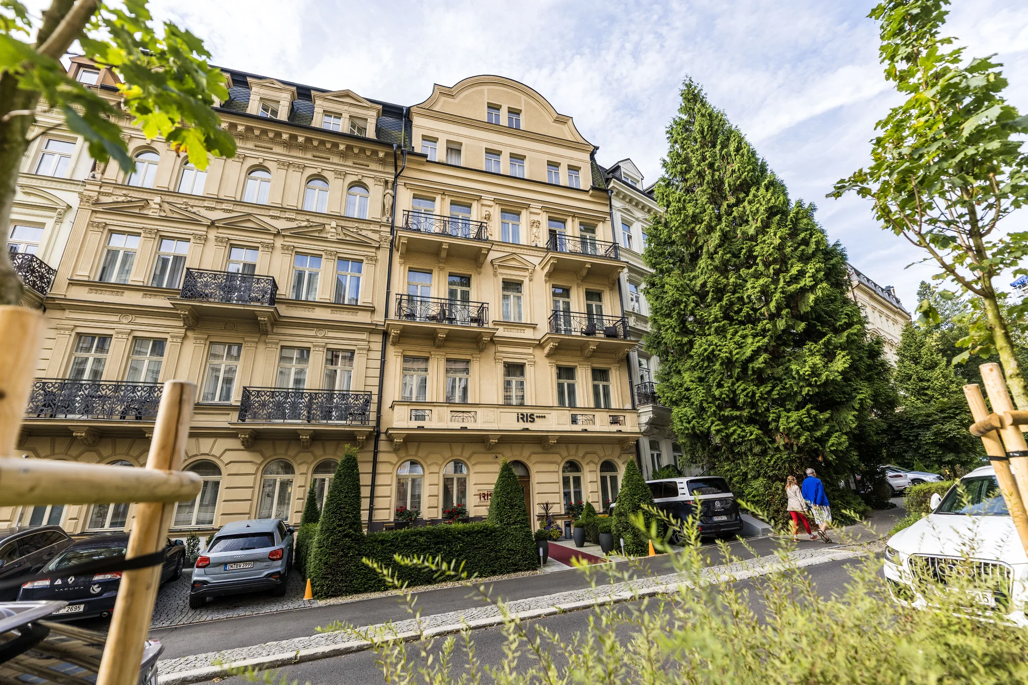 4* hotel jen 2 min. od kolonády: jídlo, neomezený wellness i procedury